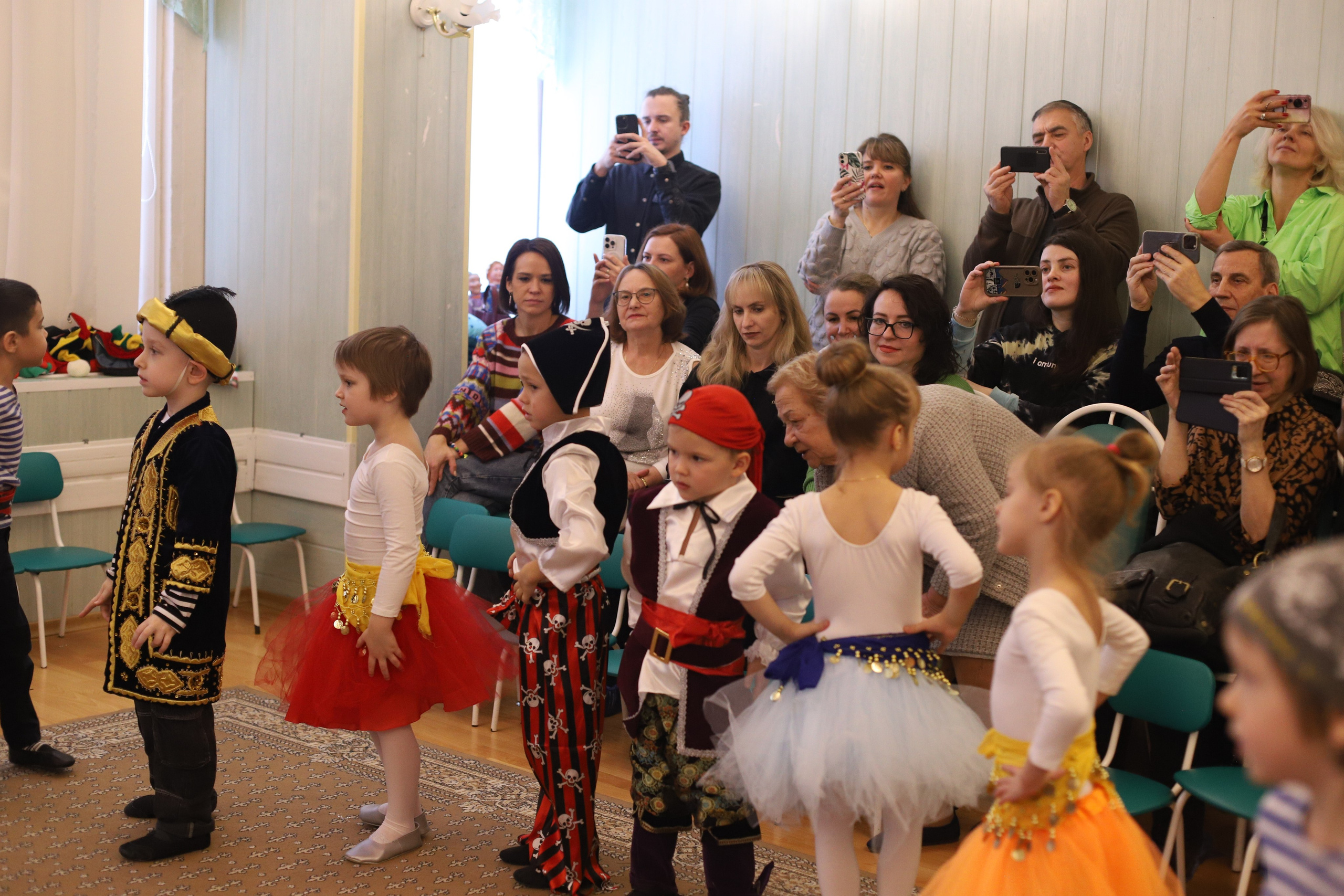 Новогодний утренник. Ilopavlova_ph