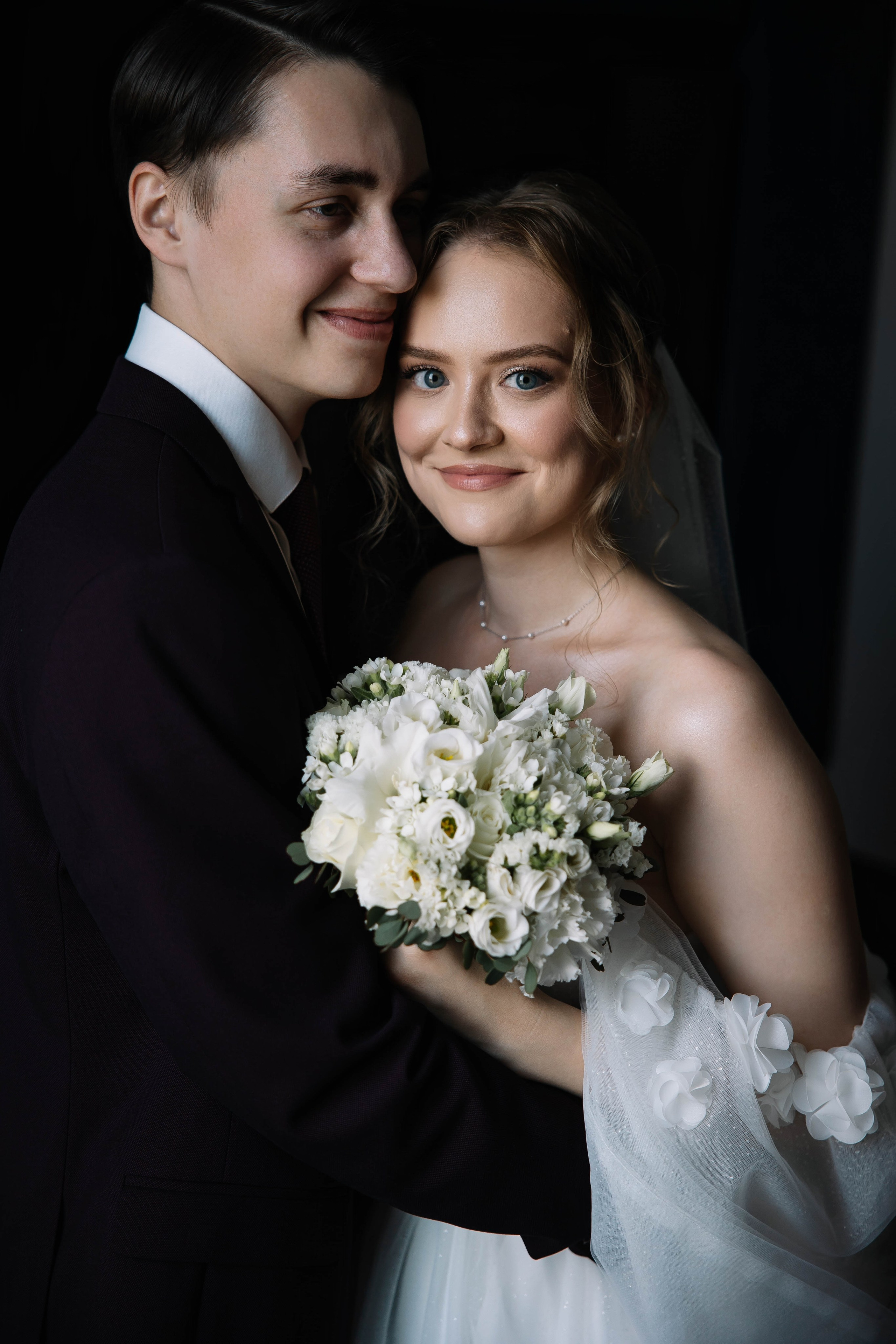 Даниил и Влада. Свадебный фотограф и видеограф в Омске — Виталий и Алёна Орлянд