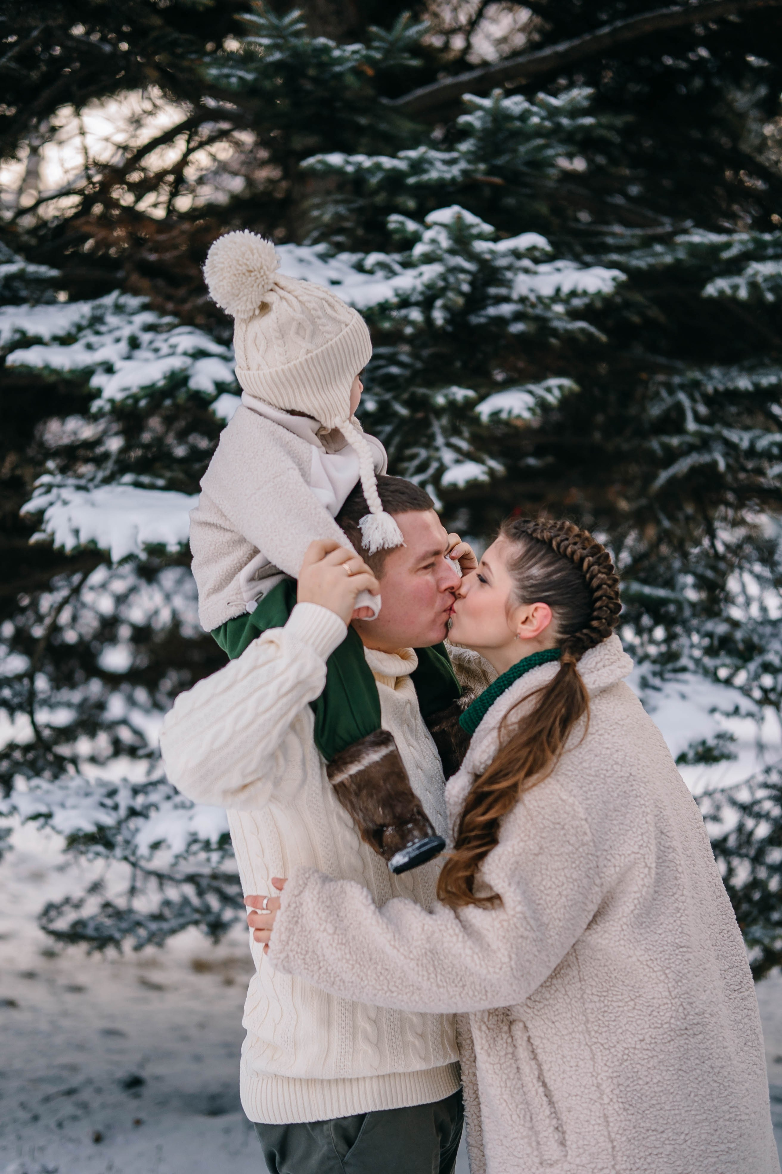 Зимняя сказка в Сосновом лесу. Фотограф Сергей Логинов