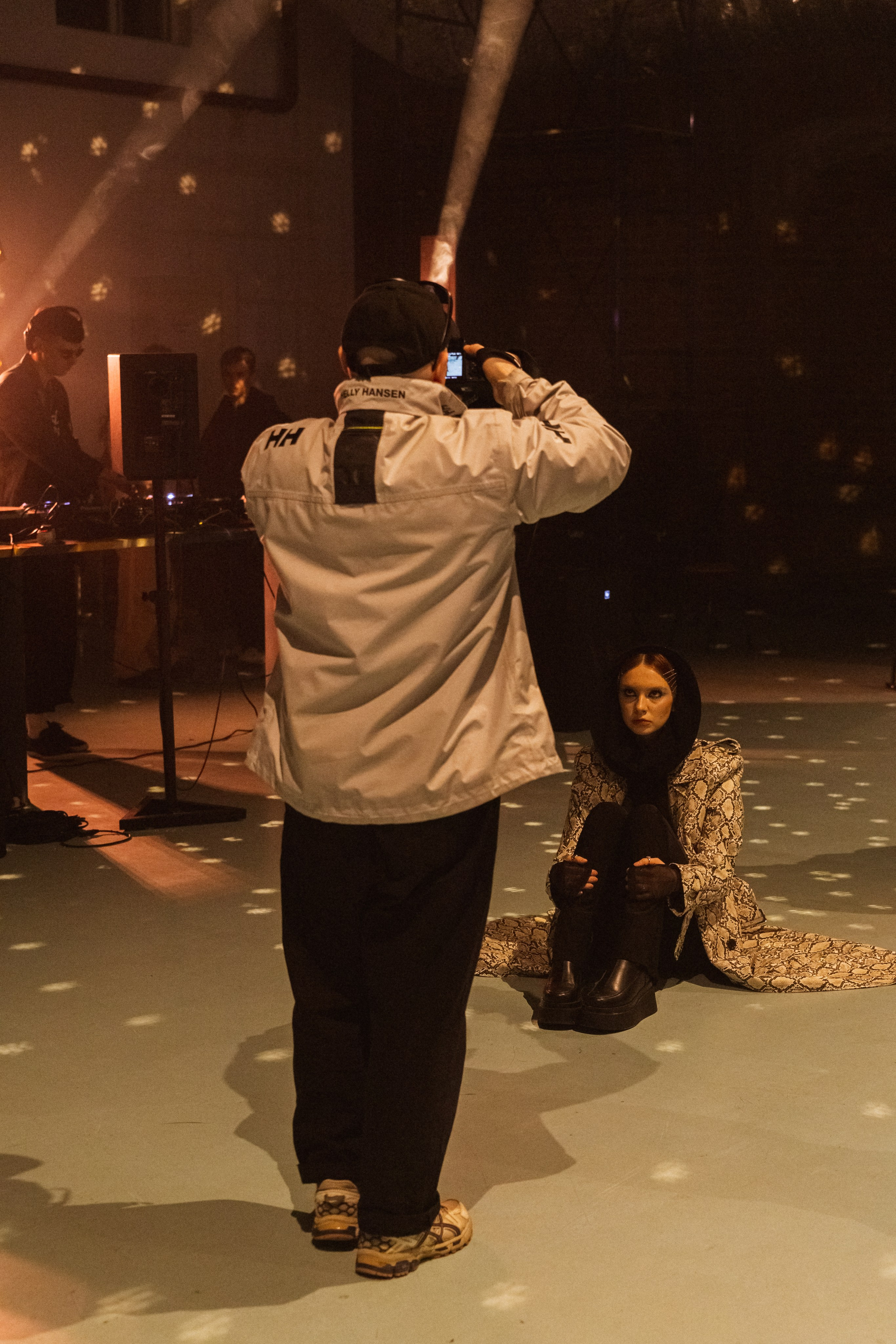 Репортажная и контент съемка. Портретный и Семейный фотограф в Санкт-Петербурге Rocket Alice