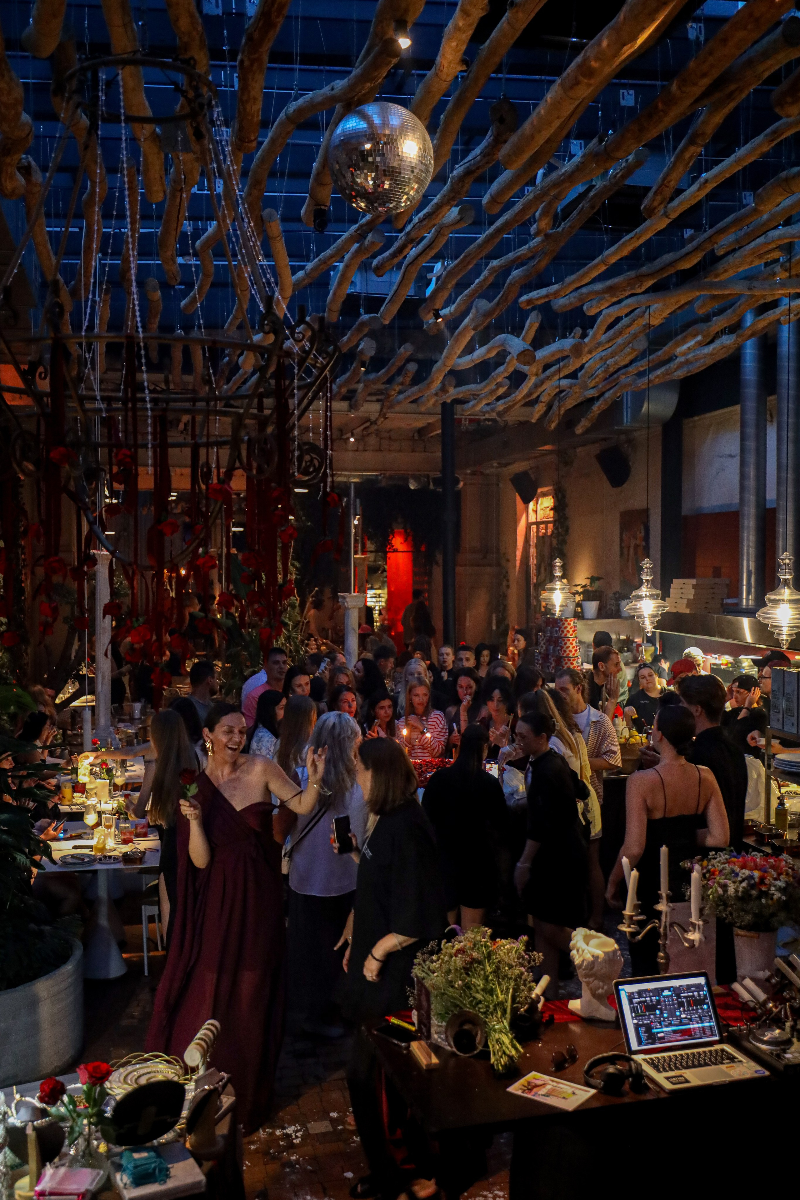 Gastrodvor 3YEARS. Дженбаз Павел — фотограф в Ялте