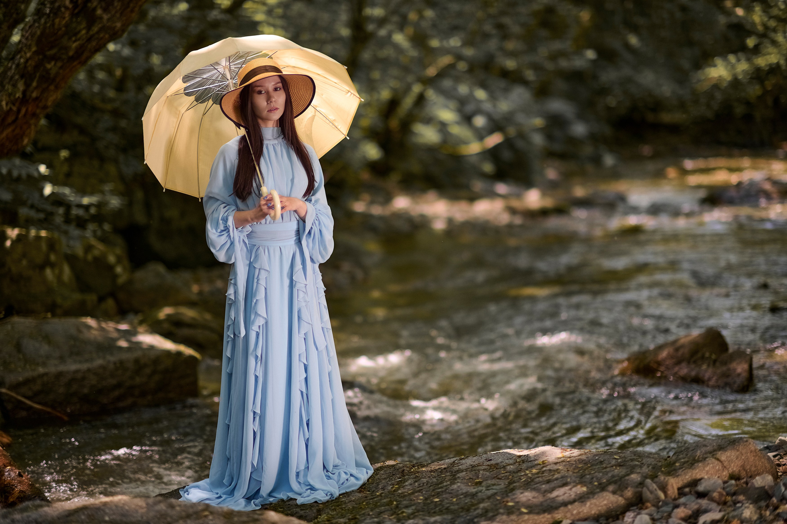 Мадам с зонтиком. Фотограф Андрей Серенков