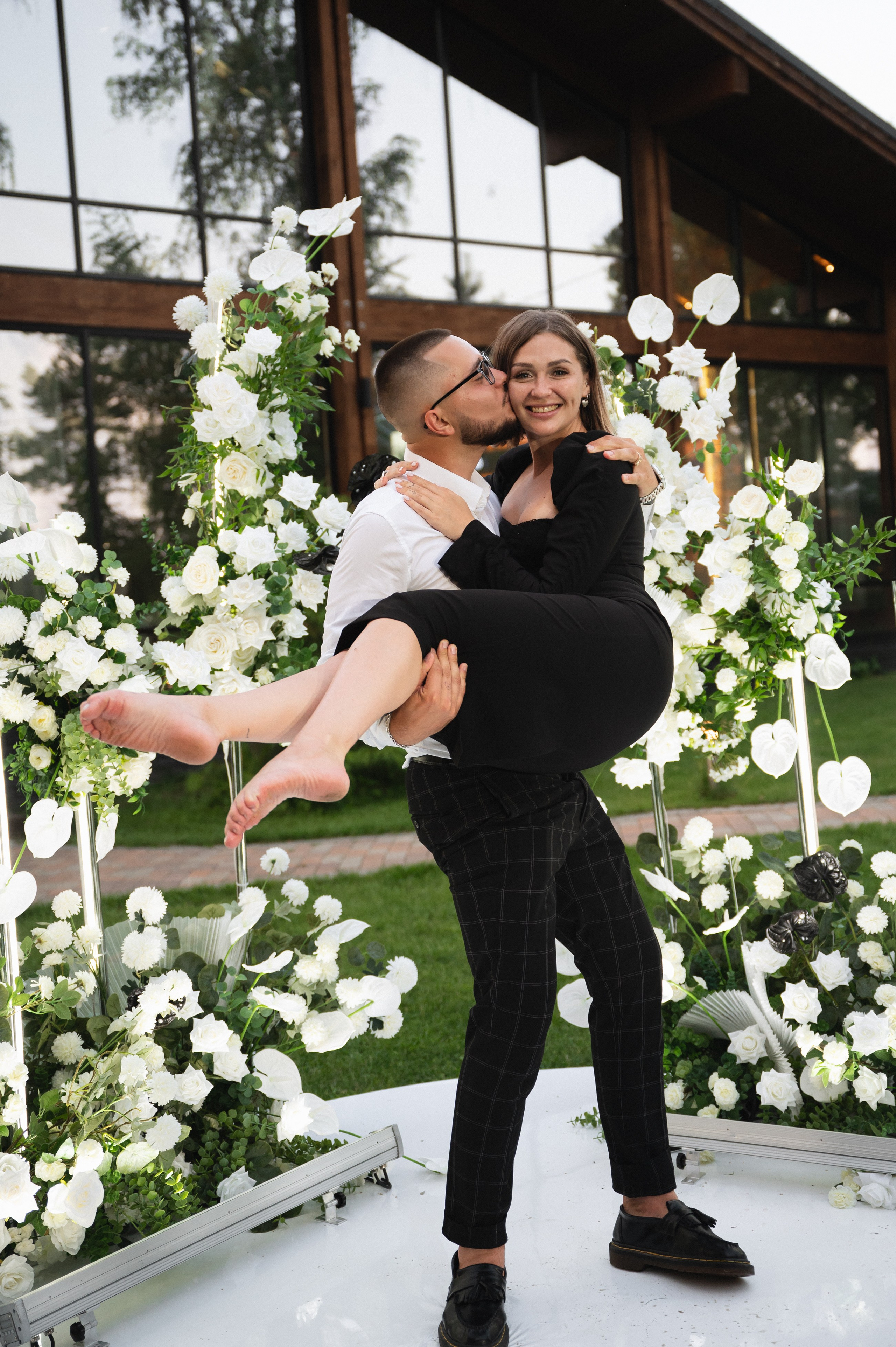 Артём и Софья, Lesnoy Village. Свадебный фотограф Наталья Доронина