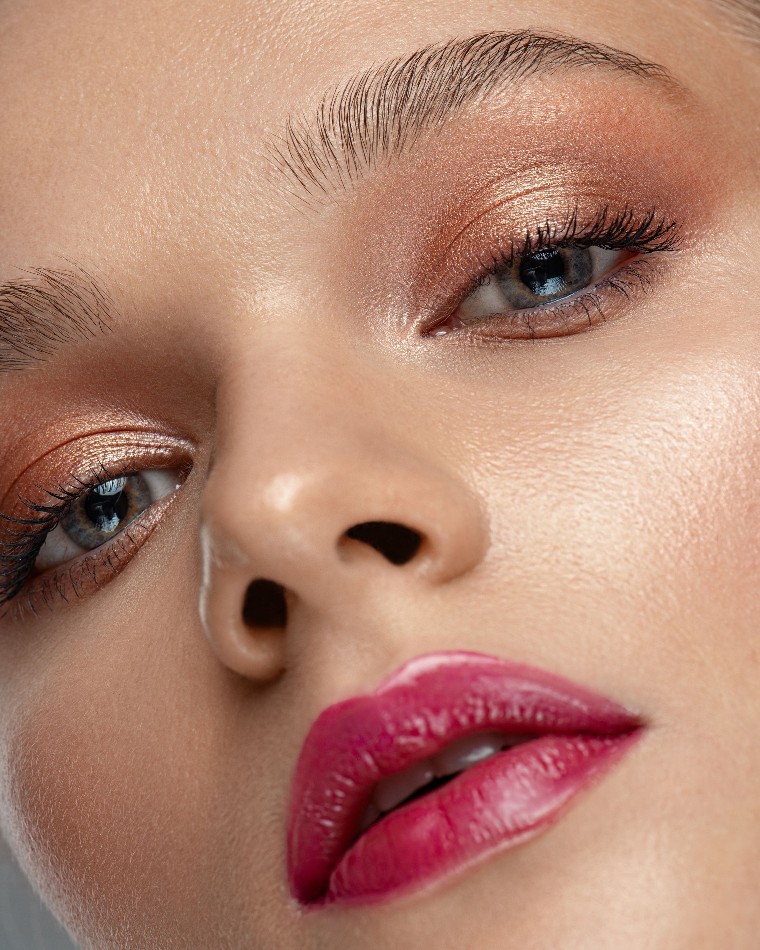 BEAUTY. RETOUCHER / Beauty / Product / Fashion / Commercial