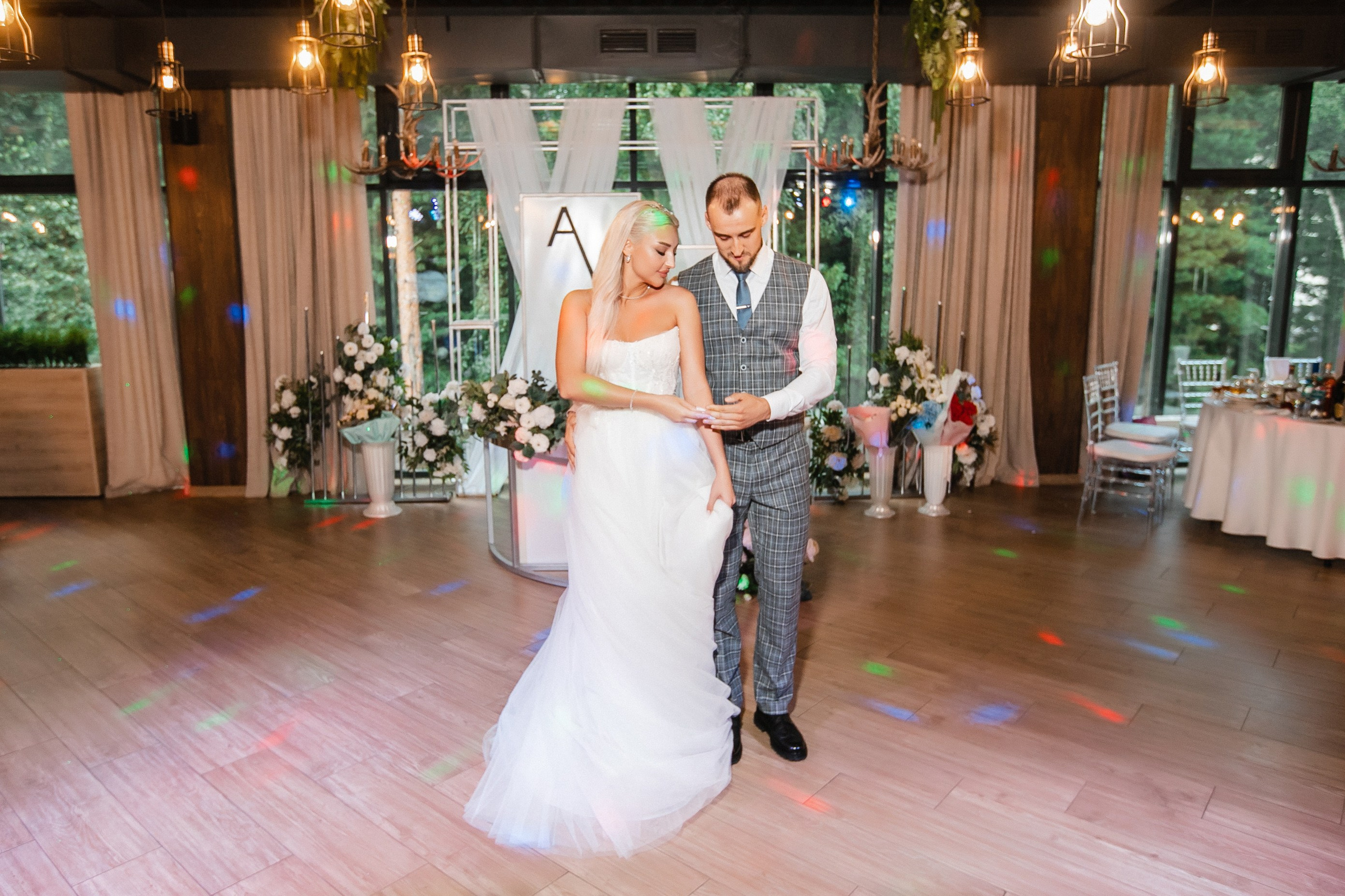 Валерия + Алексей. Роман Урумбаев фотограф Нижневартовск