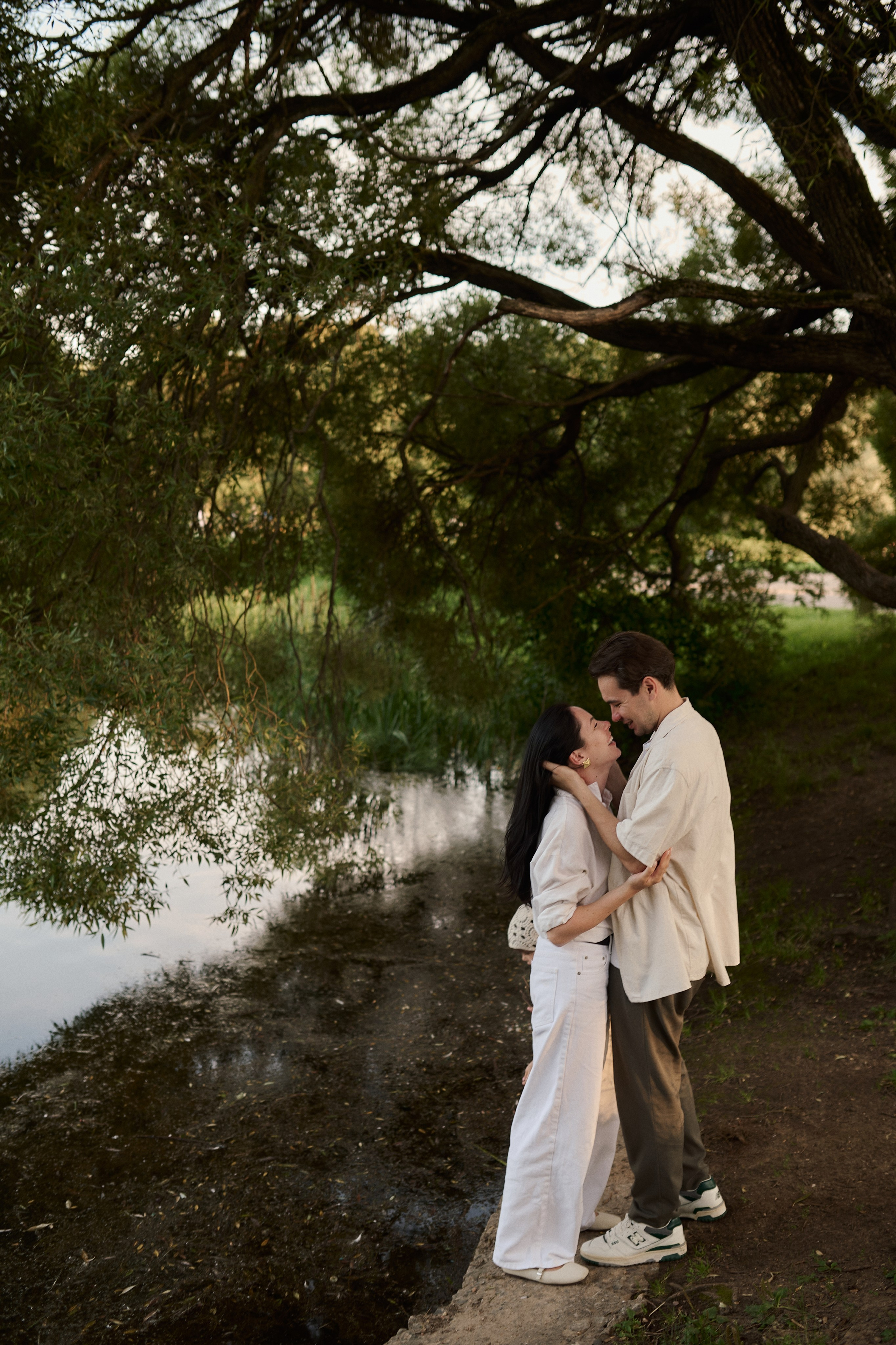 Рохус, Юля и Оливия в парке Останкино. Семейный и свадебный lifestyle-фотограф в Москве Мария Петрова