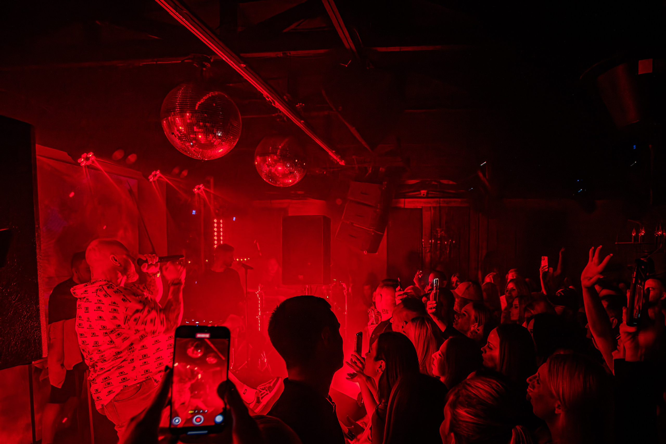 «Лёша СВИК"_Чайка на пляже_Ялта_04.07.2025 г. Аминов Руслан | Фотограф