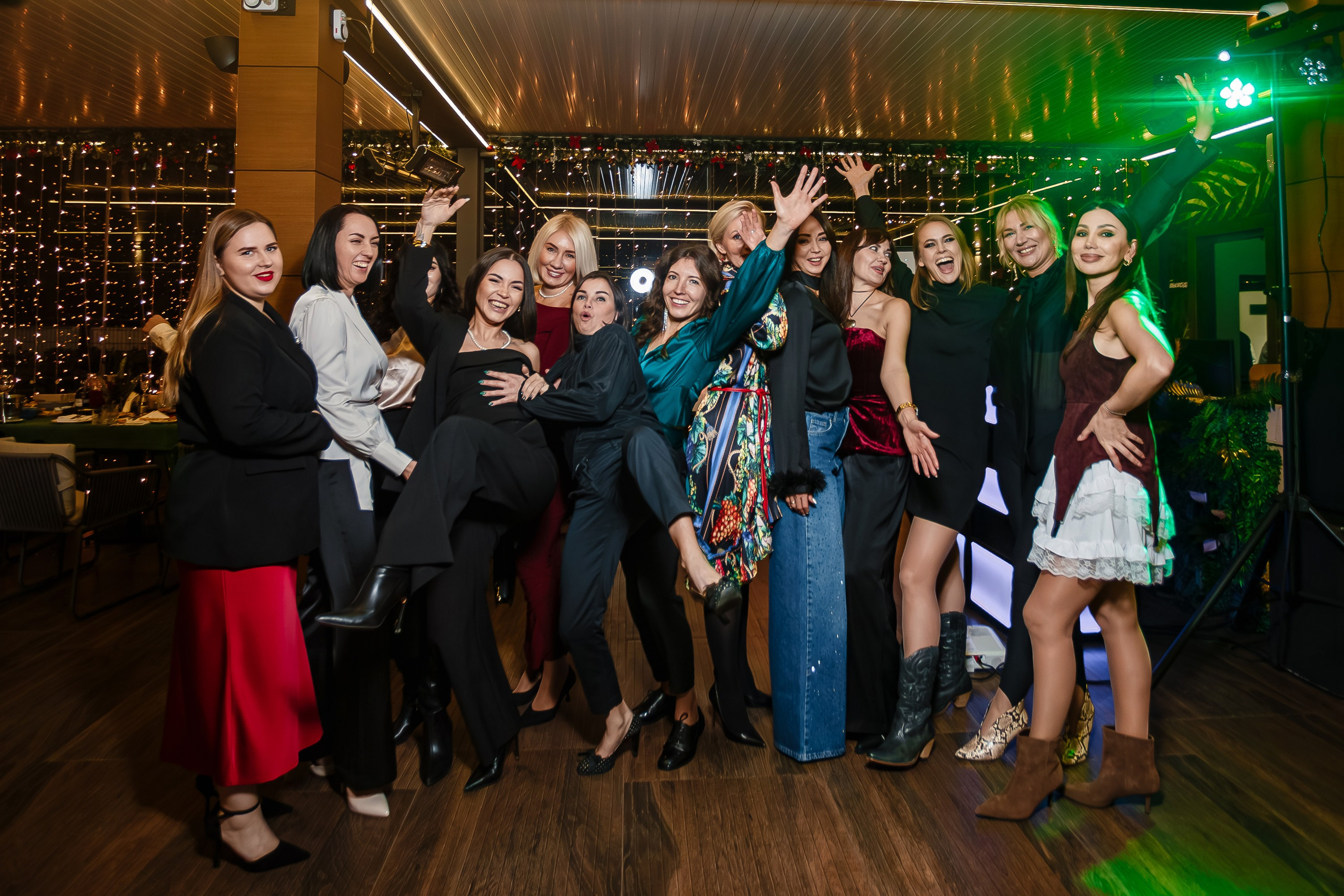 Новогодние корпоративы_Level Rest_Симферополь_20.12.2024. Аминов Руслан | Фотограф