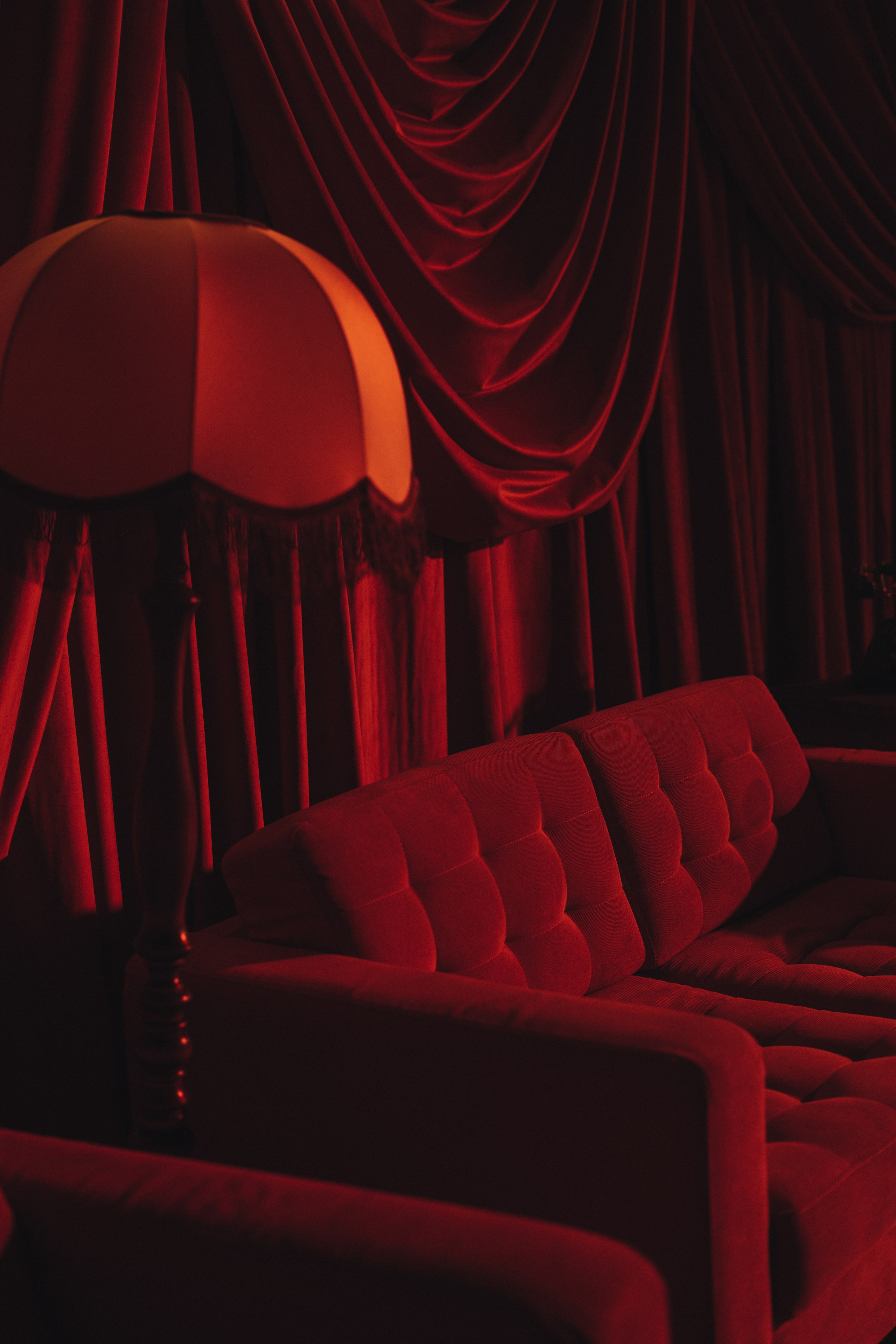 Шик 90х. Фотограф Гвоздева Варвара / Москва