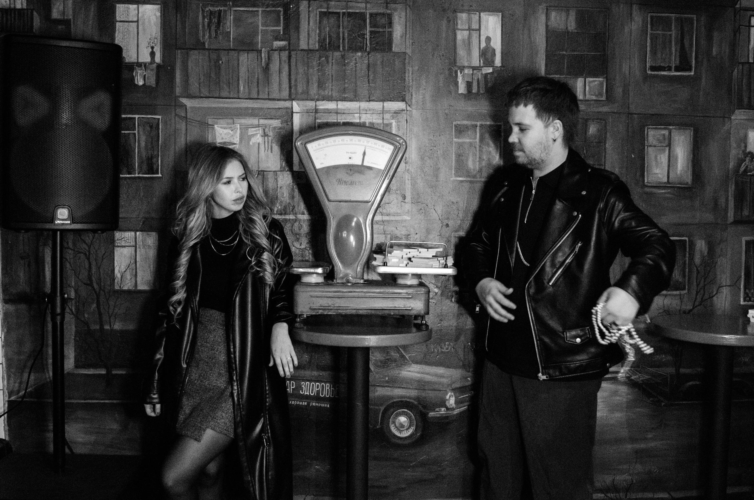 Съемка в стиле жены бандита. Фотографы в Тюмени Андрей и Лидия Войвод