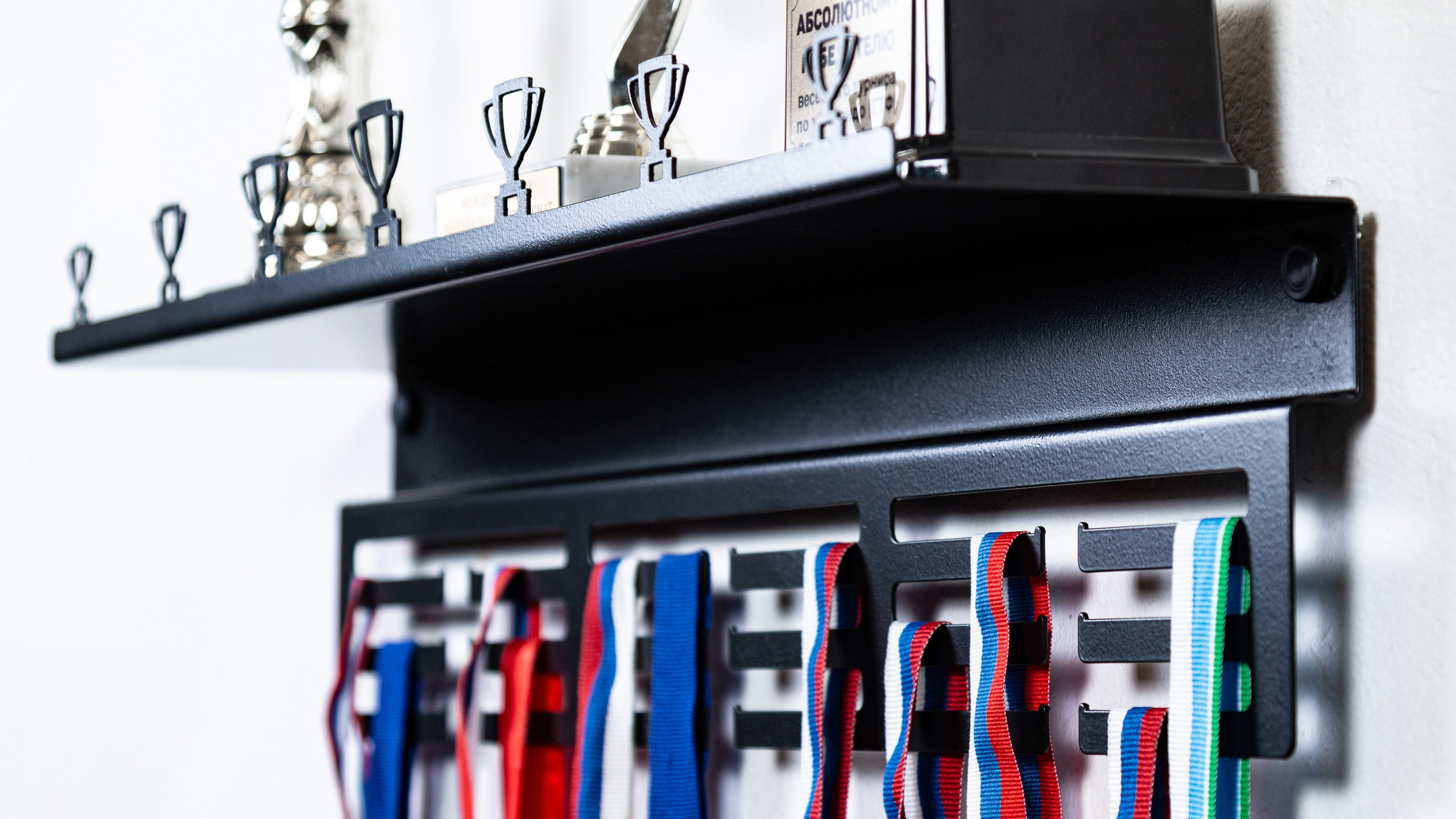 Фотосъёмка полок для дома. Предметный и репортажный фотограф Алексей Кротов