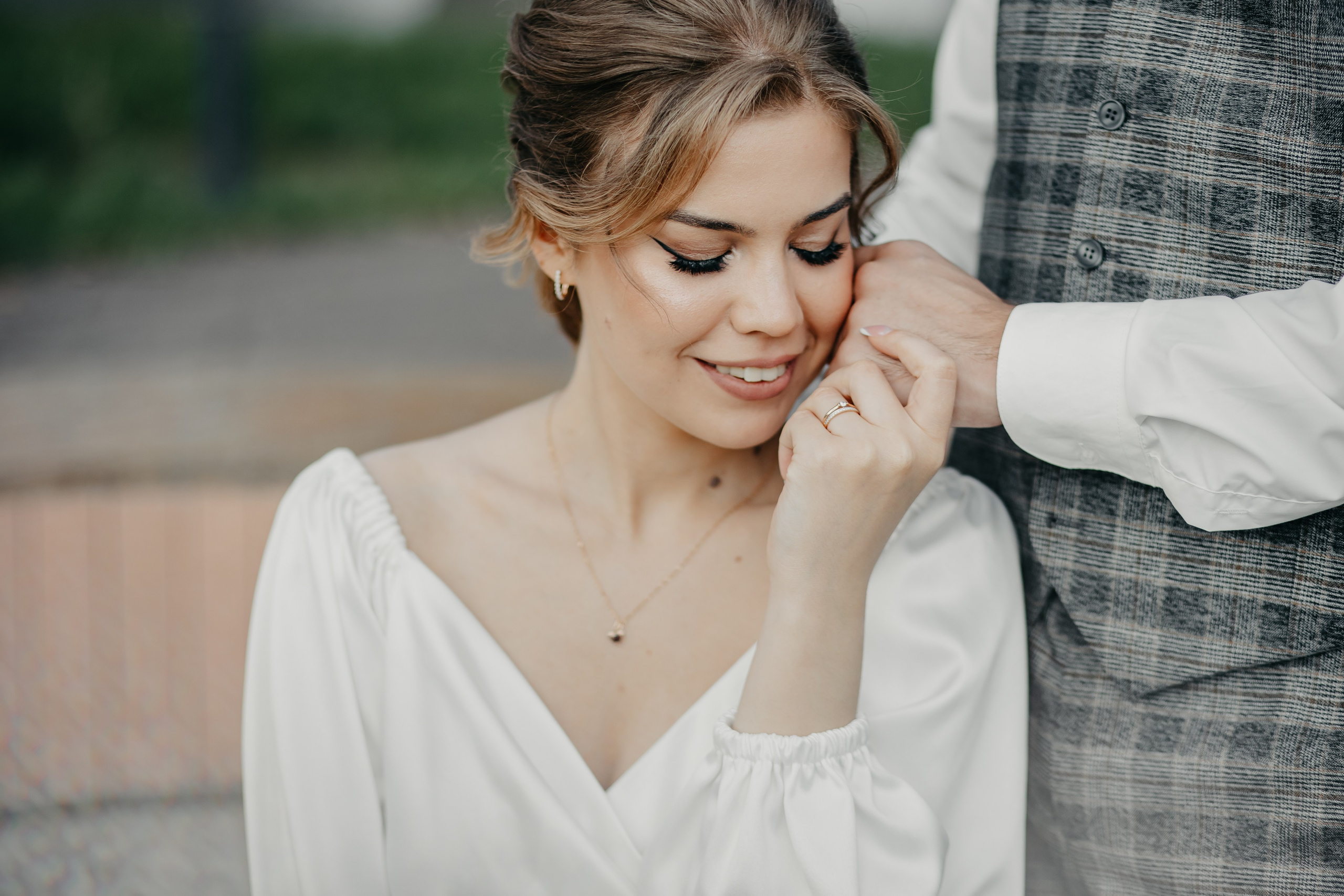 Фотограф Алексеевка Свадебный фотограф Свадебная фотосессия Свадебная фотосессия в парке Свадебная прогулка Свадьба в Алексеевке Свадьба в Белгороде Свадьба фотограф Свадебный фотограф Невеста Свадебная фотосессия невесты Свадебный фотограф в Белгороде Свадебный фотограф в Воронеже Свадебный фотограф в Бирюче Свадебный фотограф в Новом Осколе Свадебный фотограф в Короче #Свадьба #Свадебная_фотосессия #Свадебный_фотограф #Свадебный_фотограф_в_Алексеевке #Свадебный_фотограф_в_Бирюче #Свадебный_фотограф_в_Новый_Оскол #Свадебный_фотограф_в_Воронеж #Свадебный_фотограф_в_Белгороде