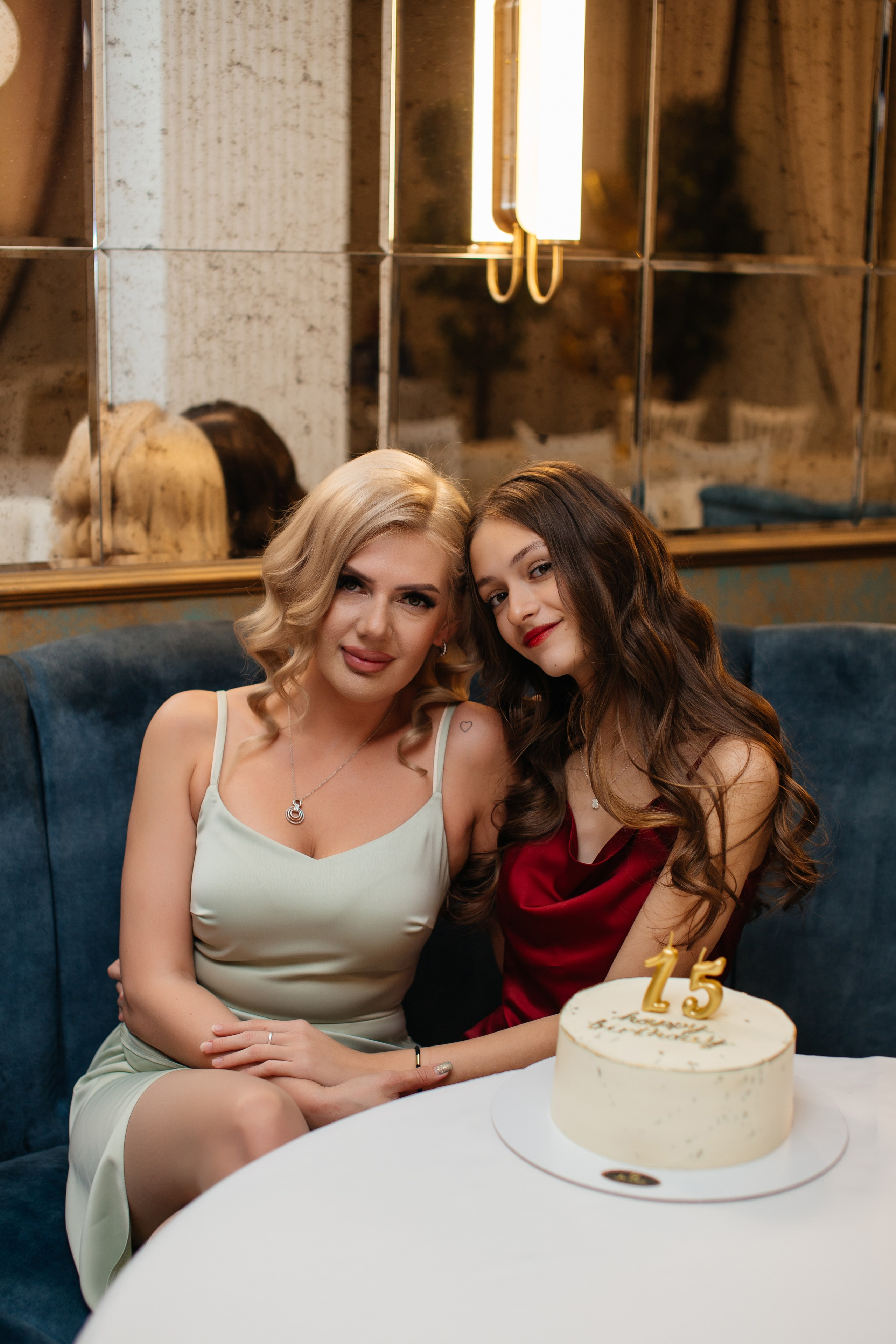 Стелле 15 лет