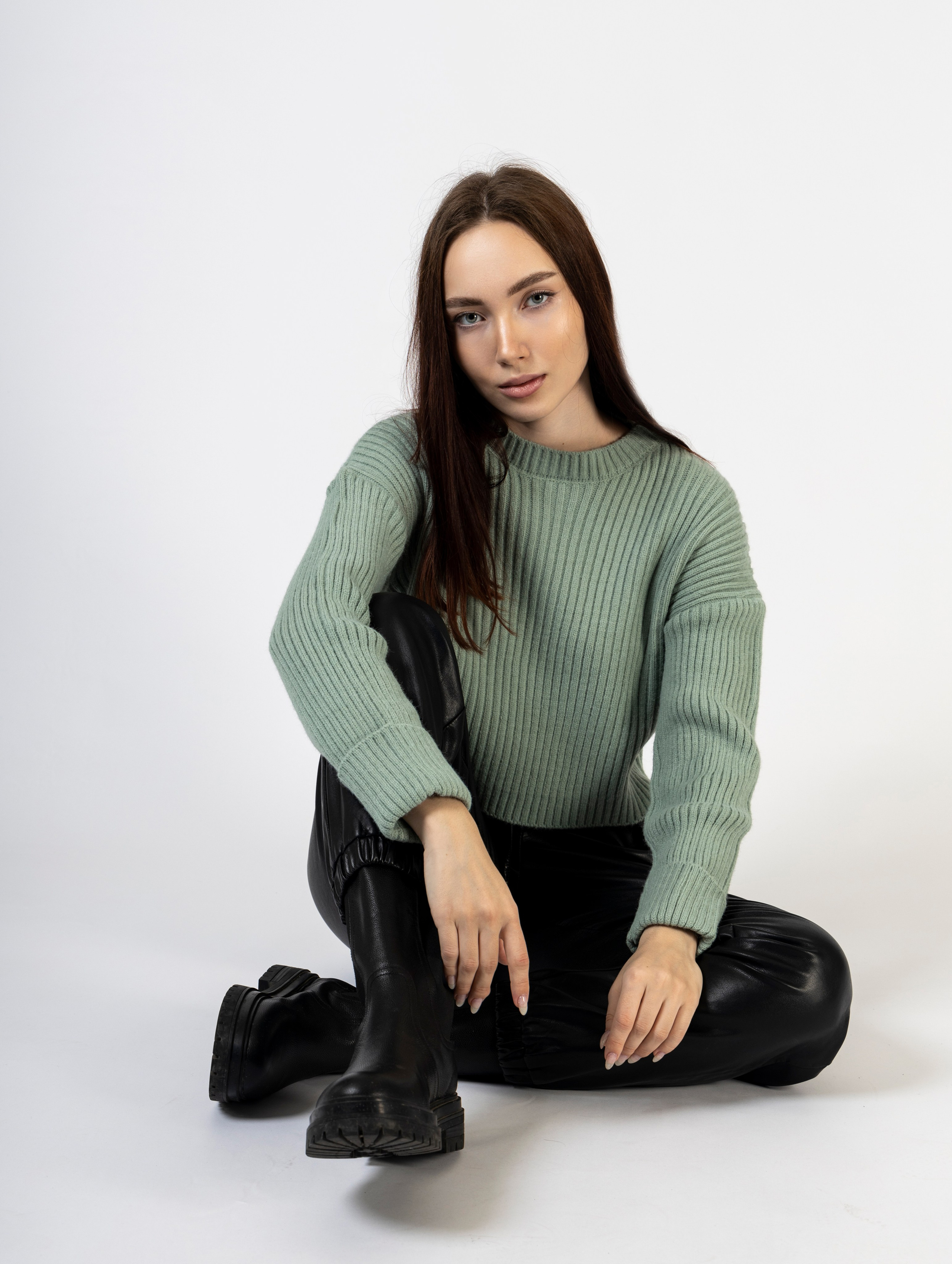 Одежда. Фотосъемка для вашего бизнеса в Челябинске