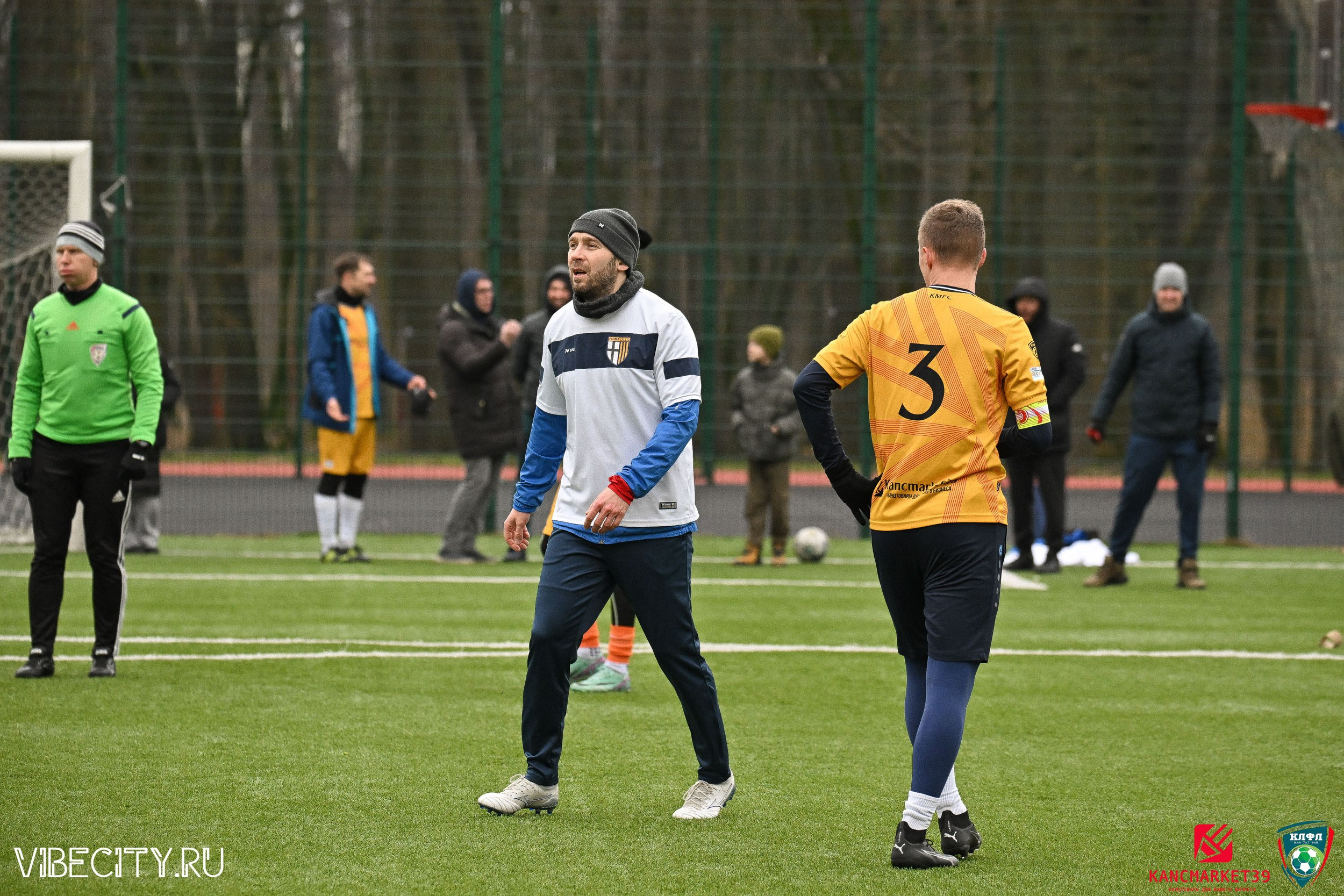 XX ЧЕМПИОНАТ КАЛИНИНГРАДСКОЙ ЛФЛ КАНЦМАРКЕТ39 сезона 2024–2025 гг. VIBECITY.RU Вайб Сити Ру Фоторепортажи Фотоотчеты Калининград