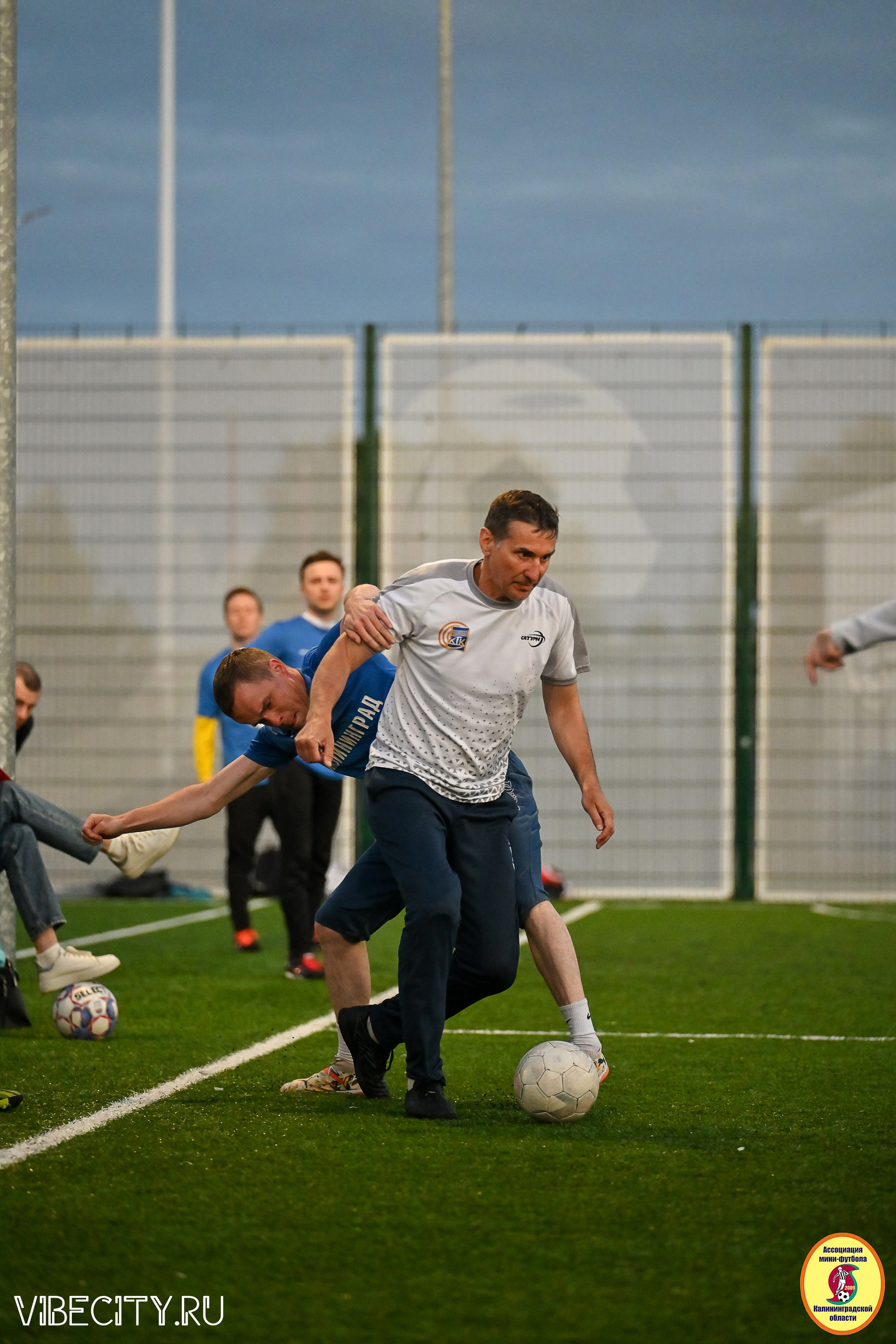 ИГРЫ МИНИ-ФУТБОЛЬНОЙ И КОРПОРАТИВНОЙ ЛИГИ. VIBECITY.RU Вайб Сити Ру Фоторепортажи Фотоотчеты Калининград