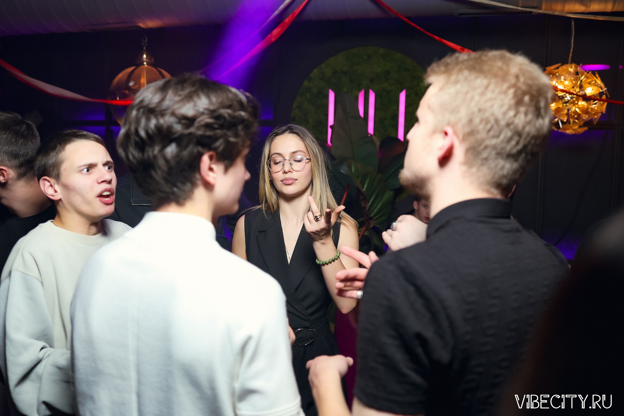 DOUBLE U. VIBECITY.RU Вайб Сити Ру Фоторепортажи Фотоотчеты Калининград