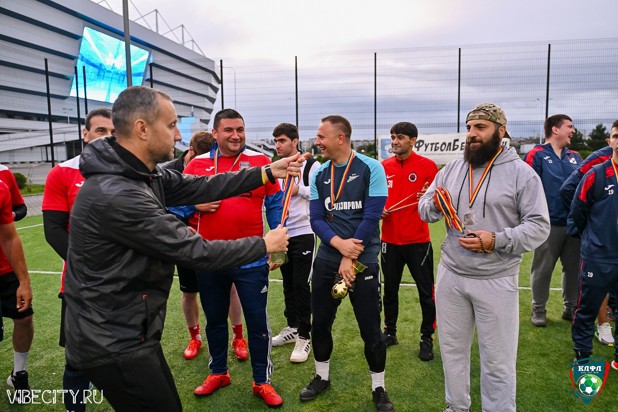 ФИНАЛЬНЫЕ МАТЧИ ПЛЕЙ-ОФФ XXl ЛЕТНЕГО КУБКА КАЛИНИНГРАДСКОЙ ЛФЛ. VIBECITY.RU Вайб Сити Ру Фоторепортажи Фотоотчеты Калининград