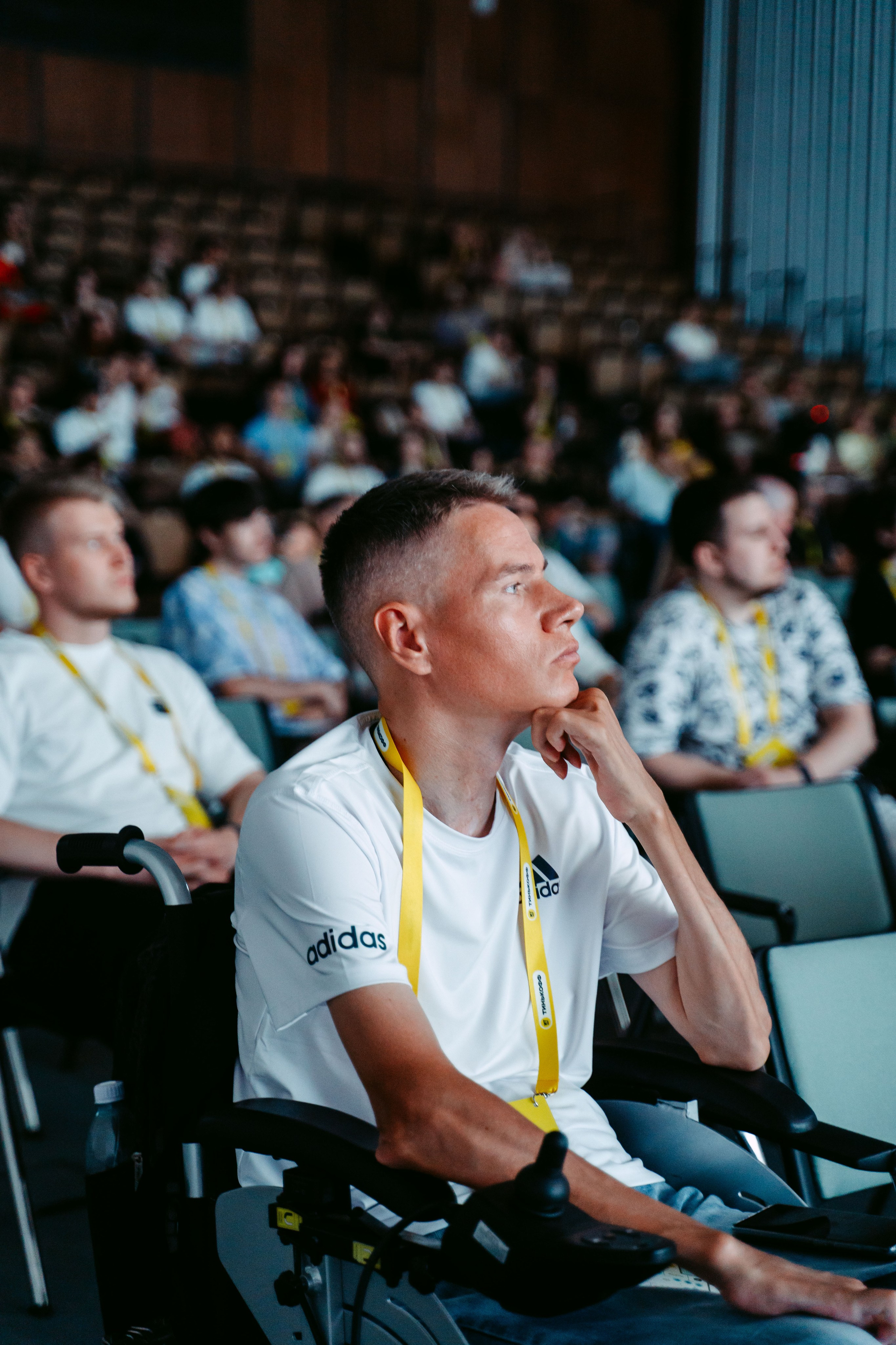 Тинькофф. ИТ-фест / 2023. Саша Копылов, фотограф в Казани