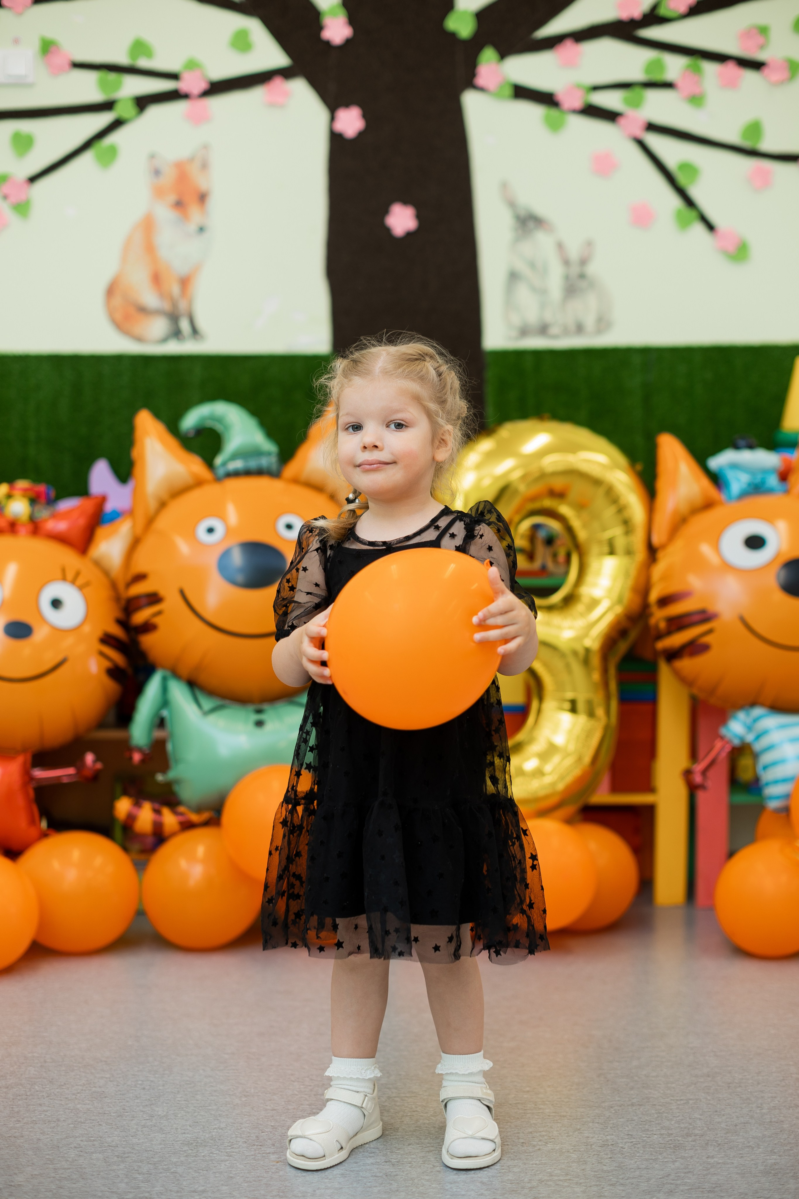 Детские сады и школы. Photograph Svetlana Volkova