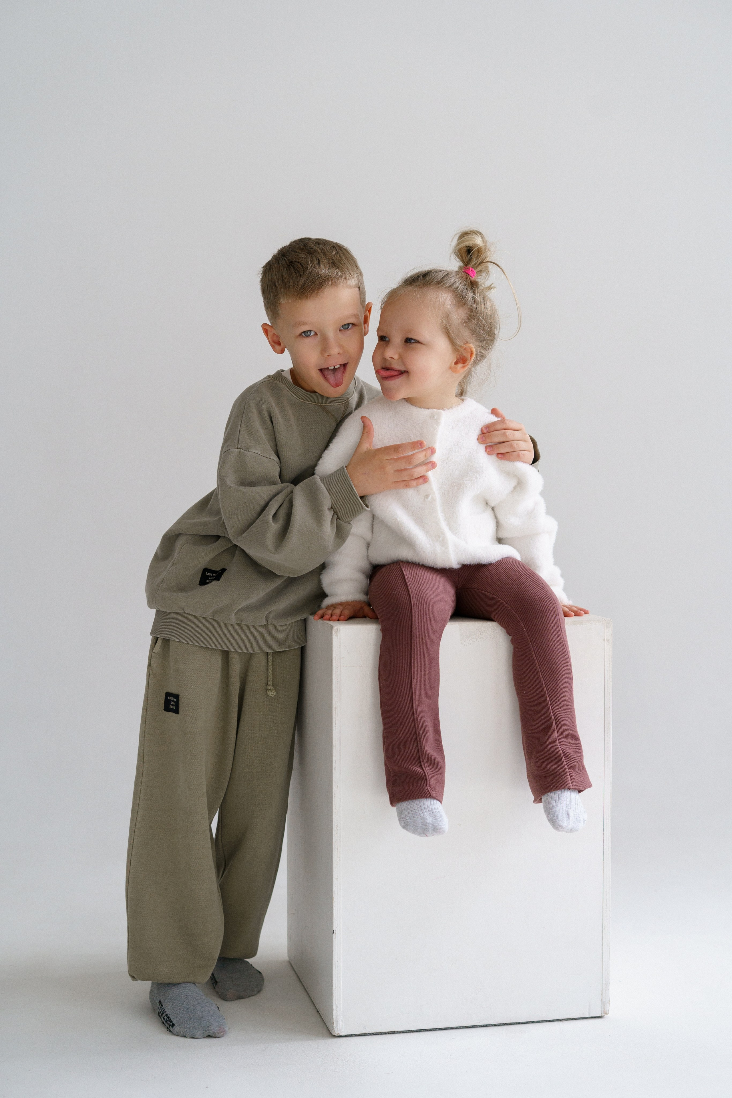 Наталья, Варя, Матвей. Главная