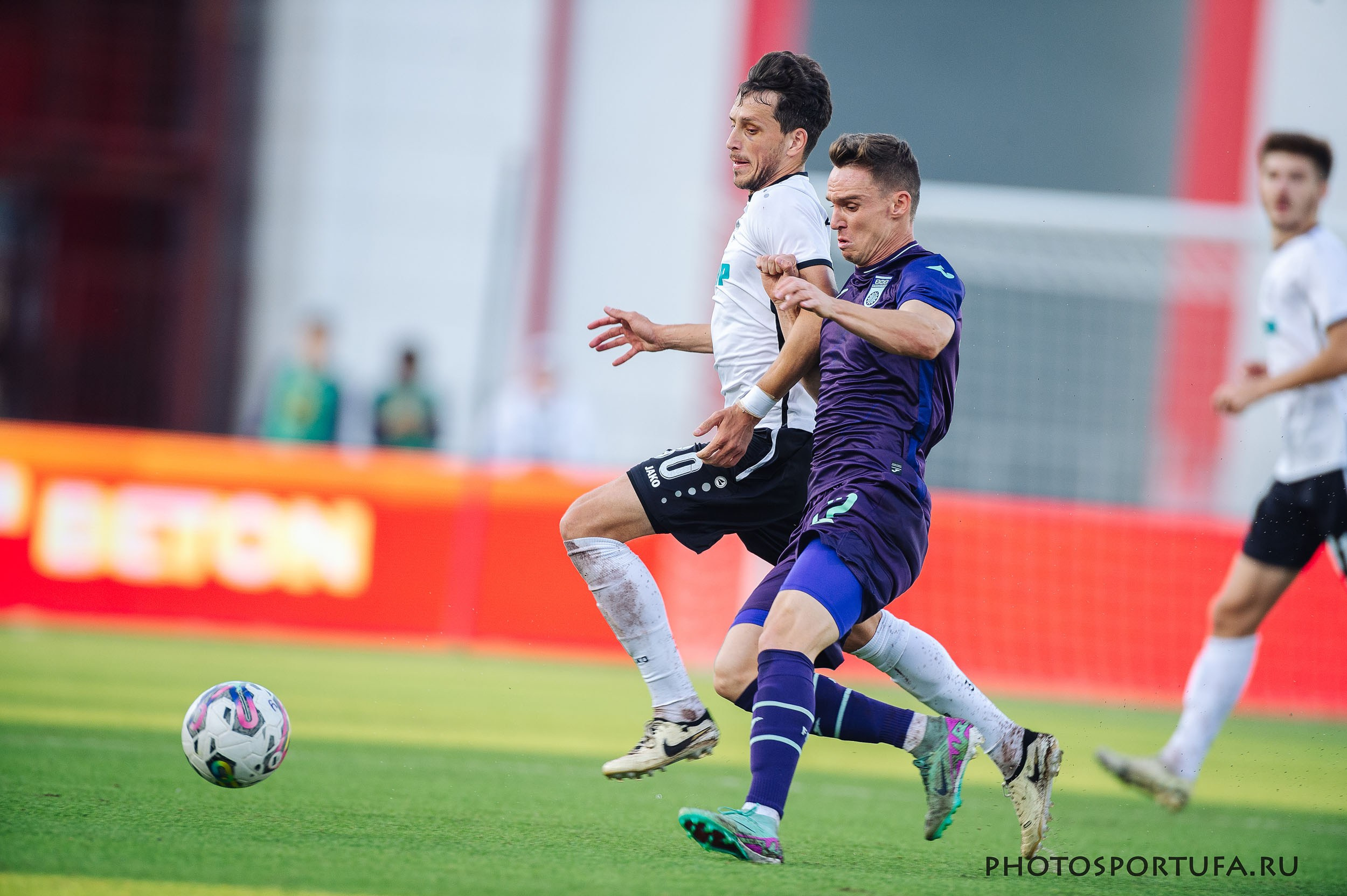 Россия — МЕЛБЕТ — Первая Лига. 4 -й тур «ФК УФА» — ФК «Тюмень». Спортивный фотограф в Уфе Евгений Буров