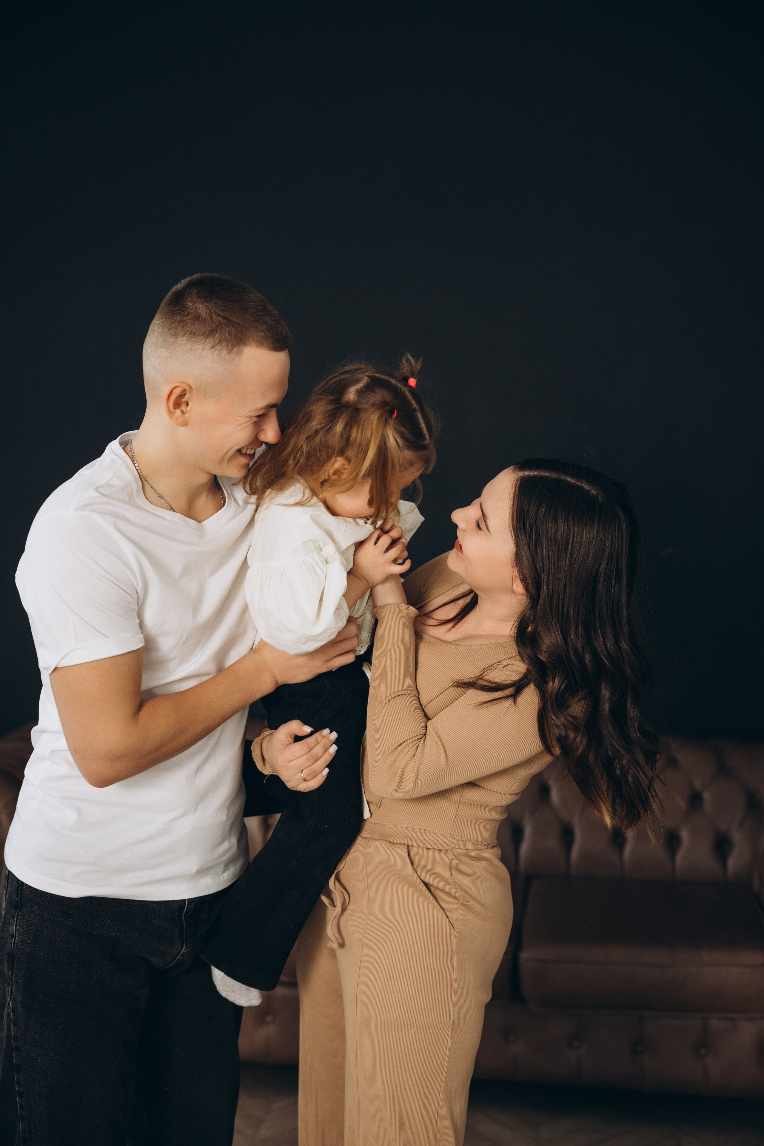 В ОМ студии. Свадебный, семейный фотограф в Иркутске Светлана Макаричева