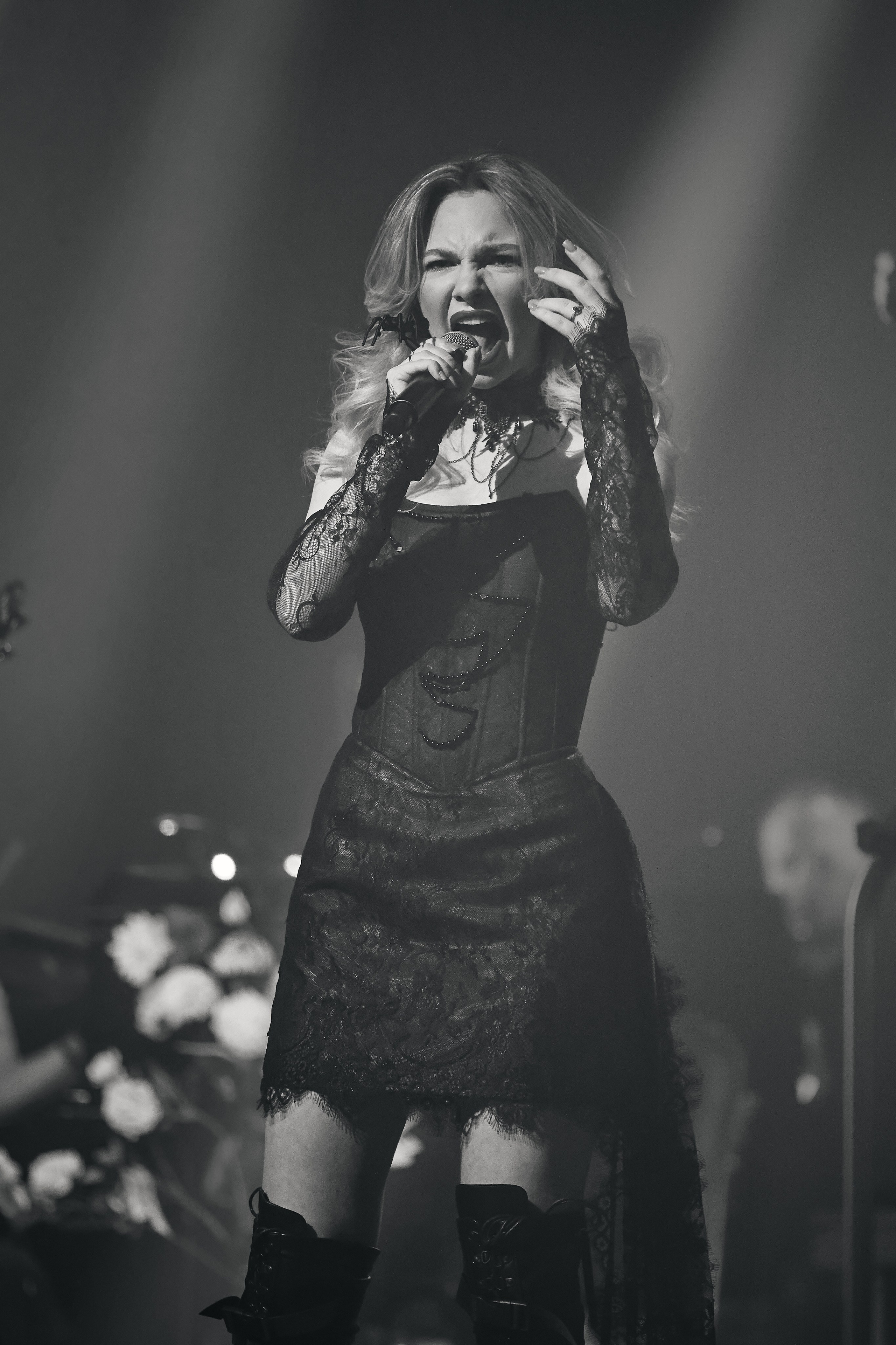 Saphath с симф.оркестром. Фотограф. г. Южно-Сахалинск. Олег Толстов