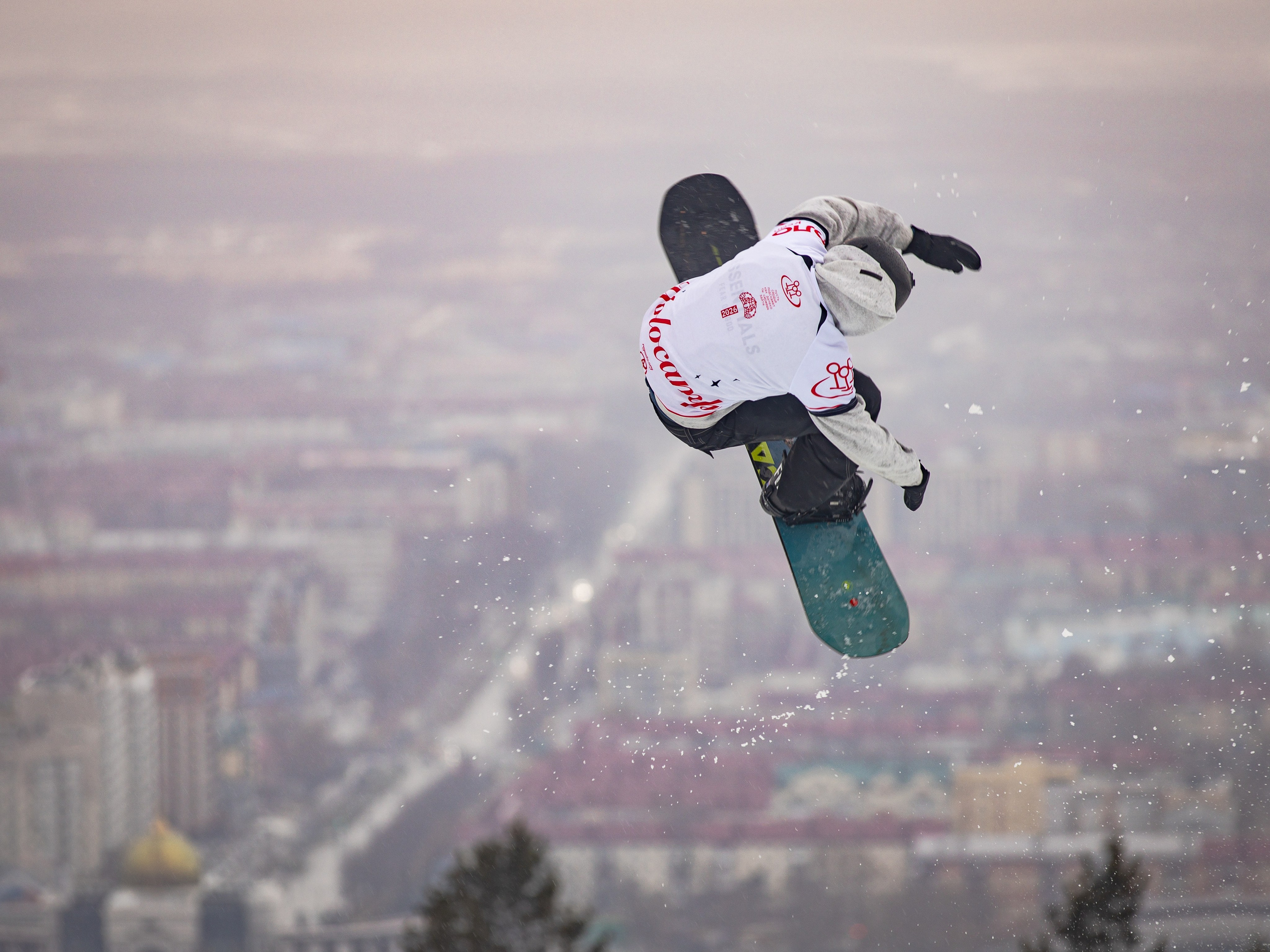 Снежный фестиваль 2026. Фотограф. г. Южно-Сахалинск. Олег Толстов