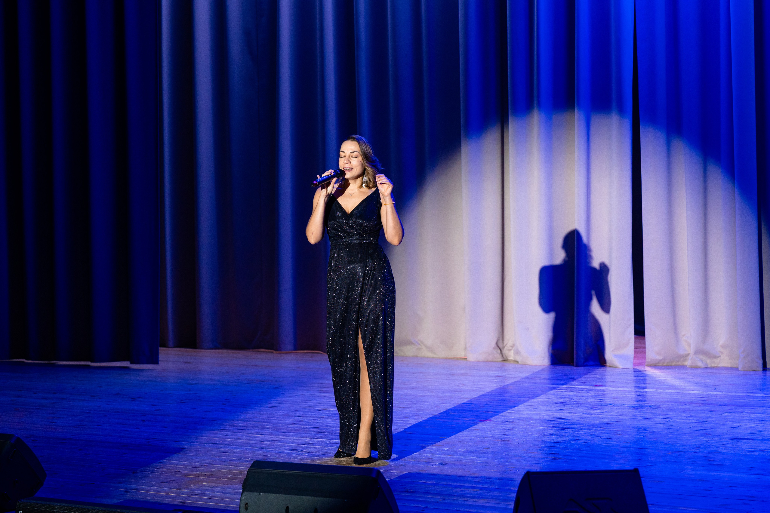 Концерт ДК Буривестник. Фотограф Никита Комаров