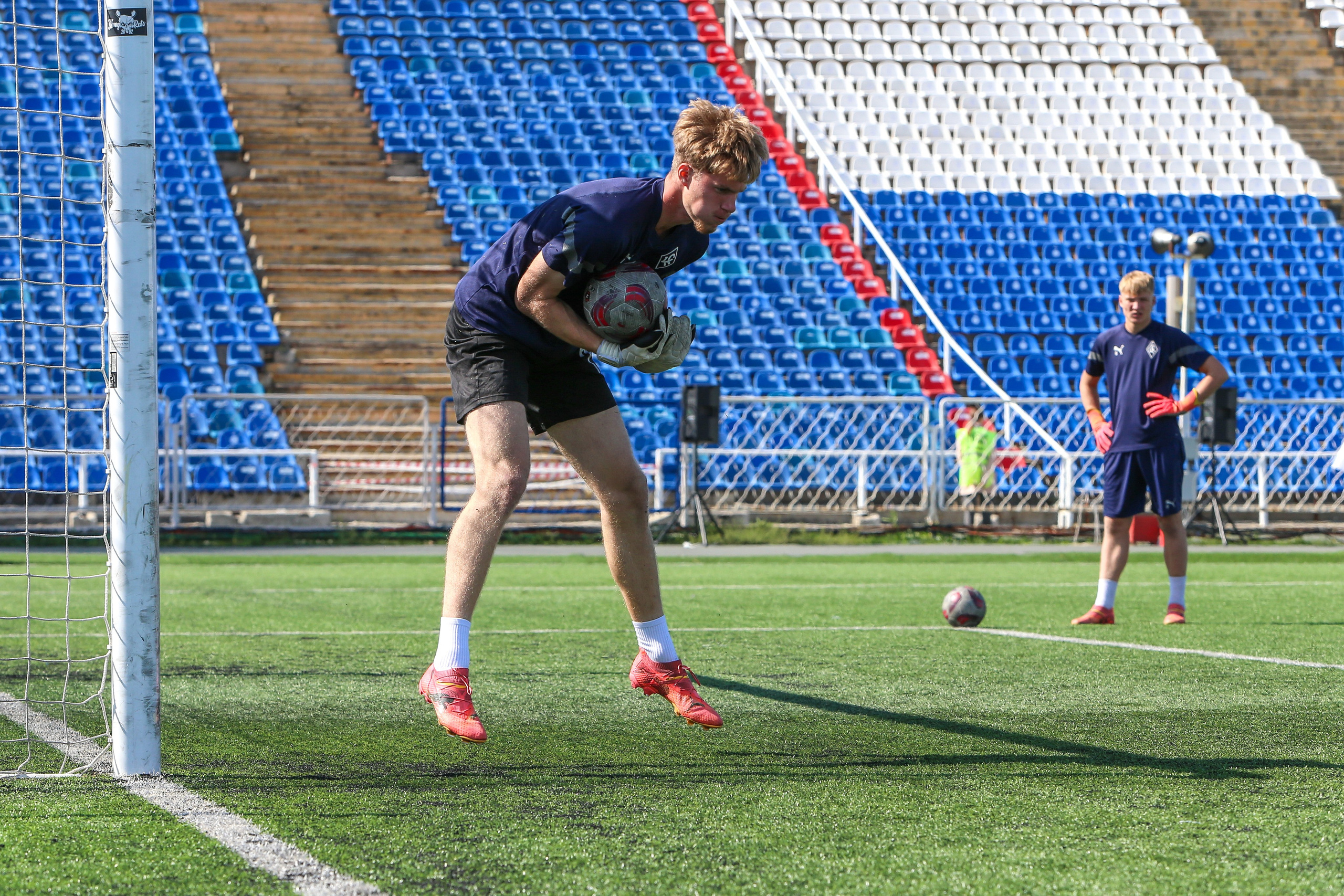 Крылья Советов — Уралец-ТС. Вторая Лига «Дивизион Б». Спортивный фотограф в Самаре