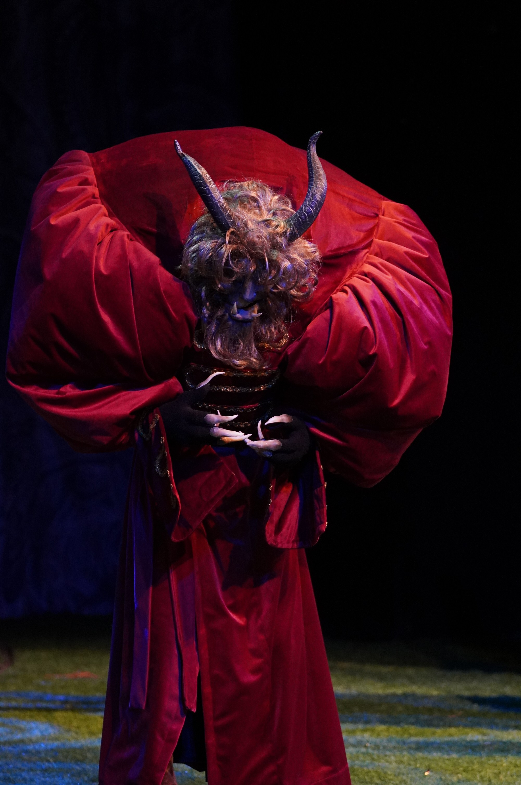 Аленький Цветочек (НЭТ). Maxon Magnusson