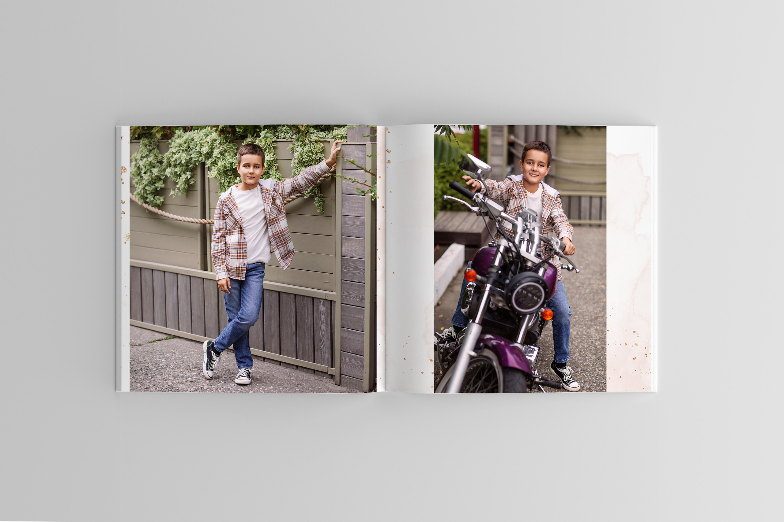 Жми, чтобы увидеть весь альбом. Выпускные альбомы для детских садов, школ и ВУЗов в Краснодаре