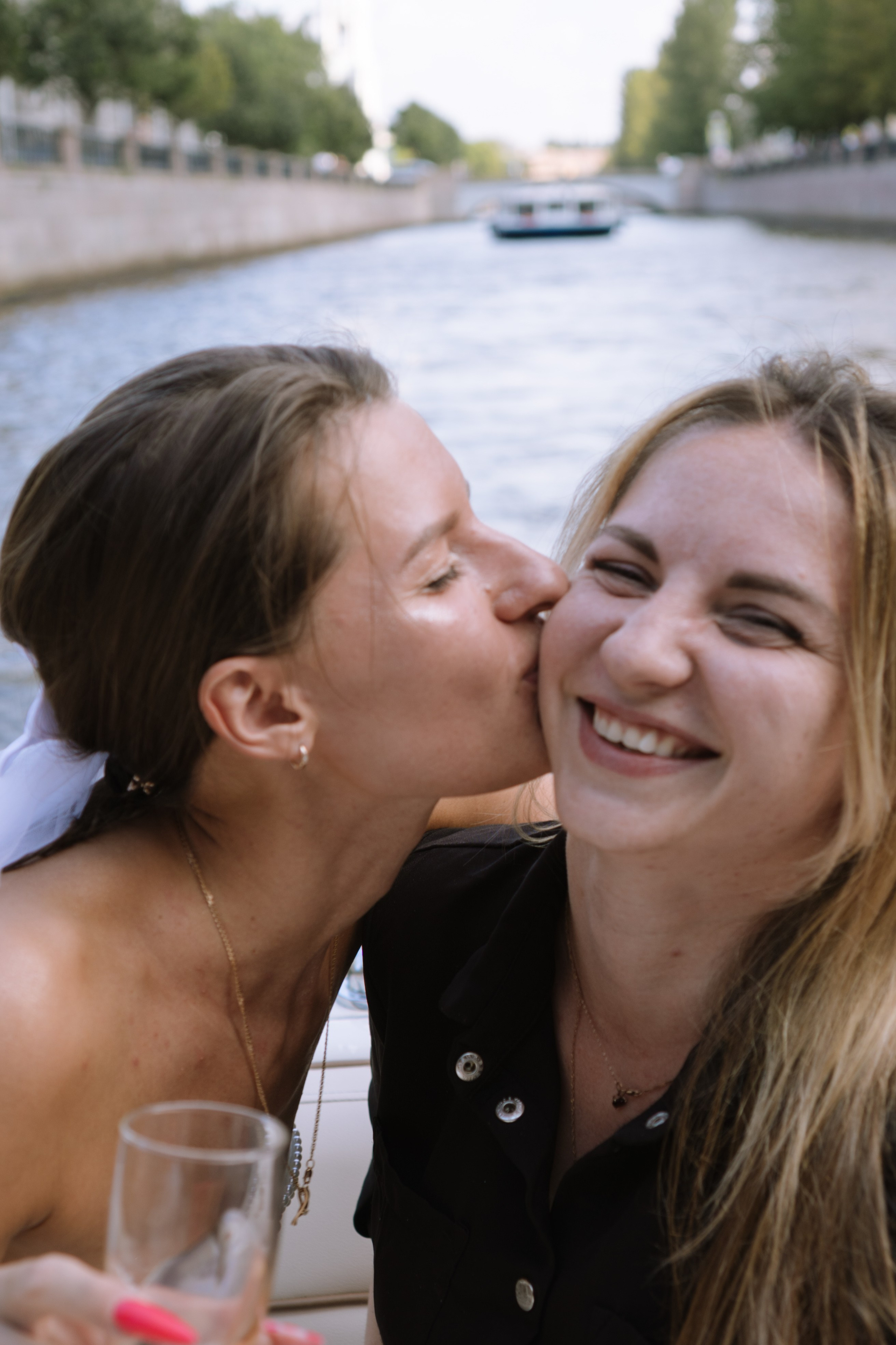 ДЕВИЧНИК НА КАТЕРЕ. Профессиональный фотограф, Санкт-Петербург — Виктория Богомолова