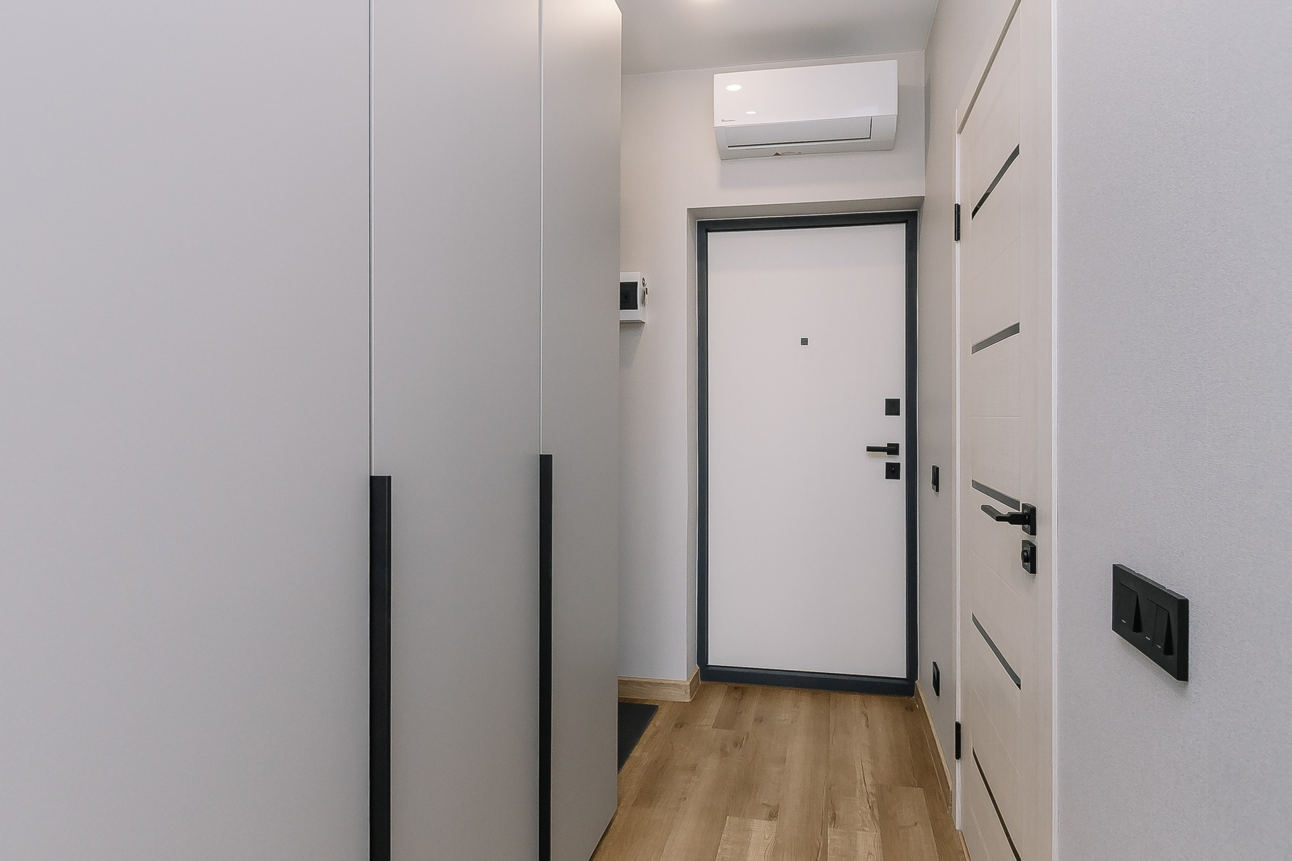 Апартаменты. Свадебный и репортажный фотограф в Новосибирске Матлак Дарья