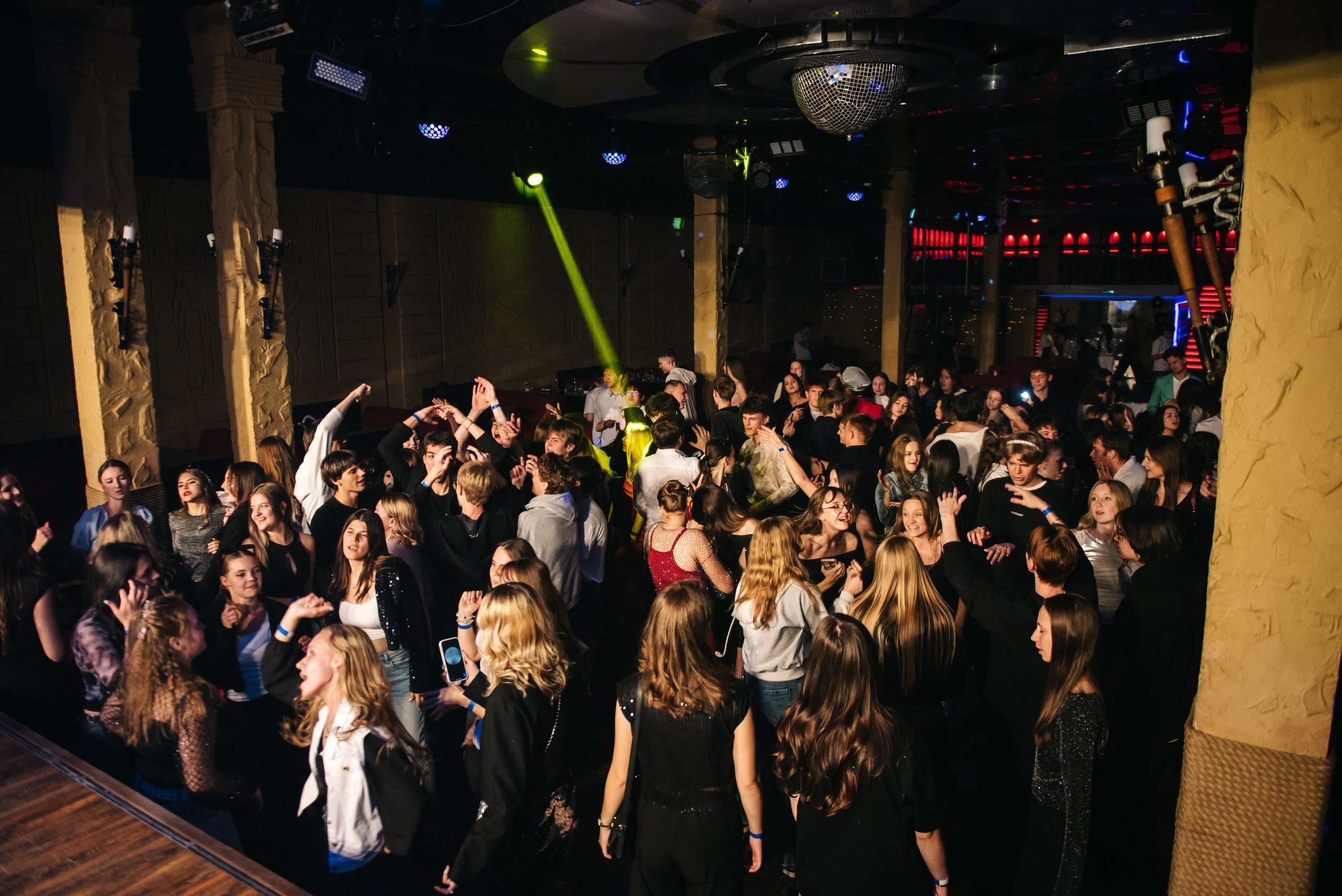 Ночные клубы. Ph.proulints