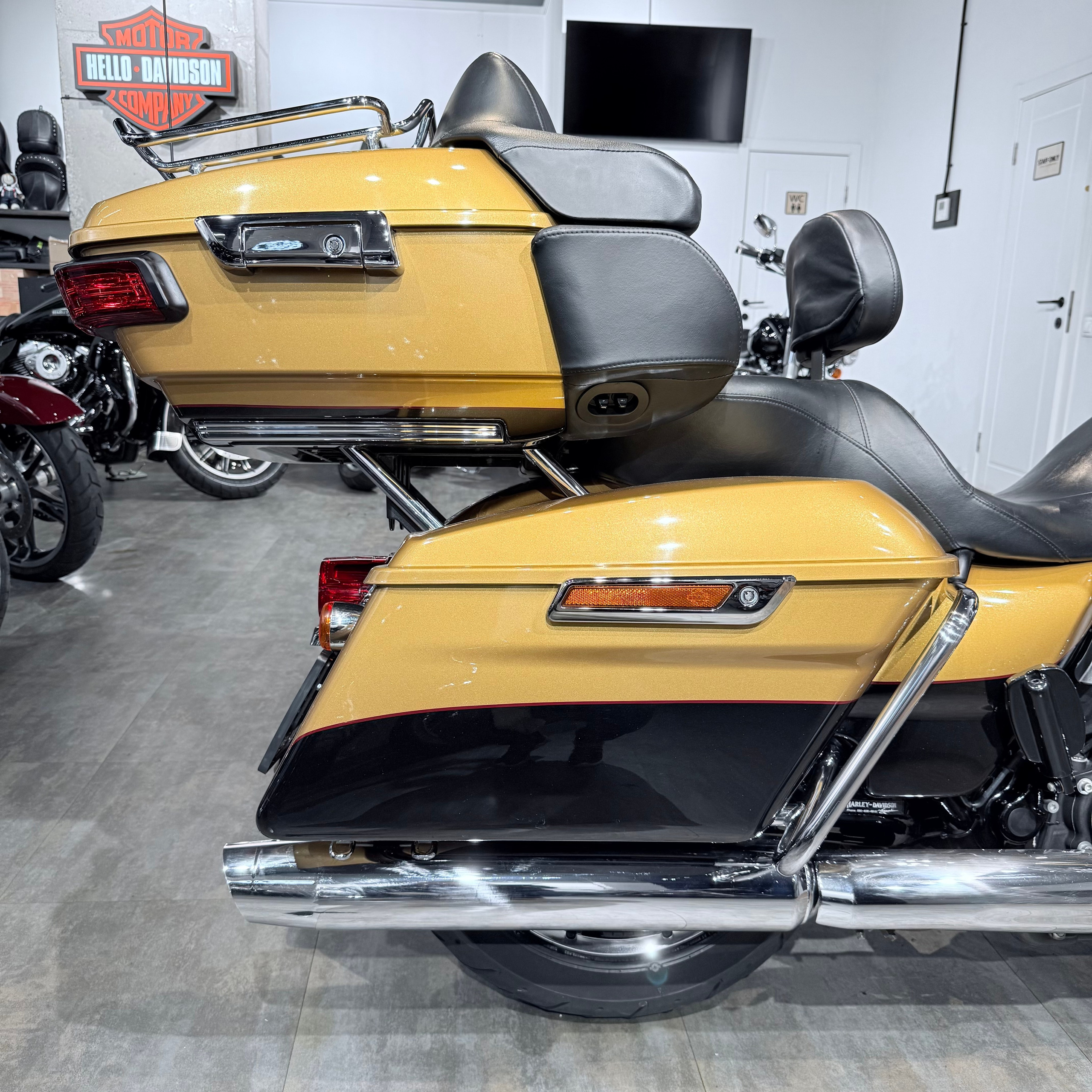 2017 Elеctra Glide Ultra Limited 107 Вlасk Hills Gold. Hello Davidson, Москва. Только хорошие мотоциклы…