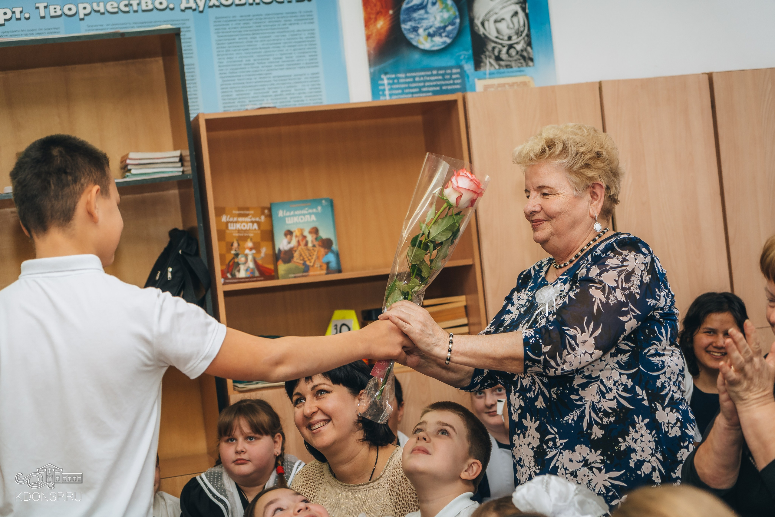 В преддверии праздника весны. Новотитаровский Дом культуры