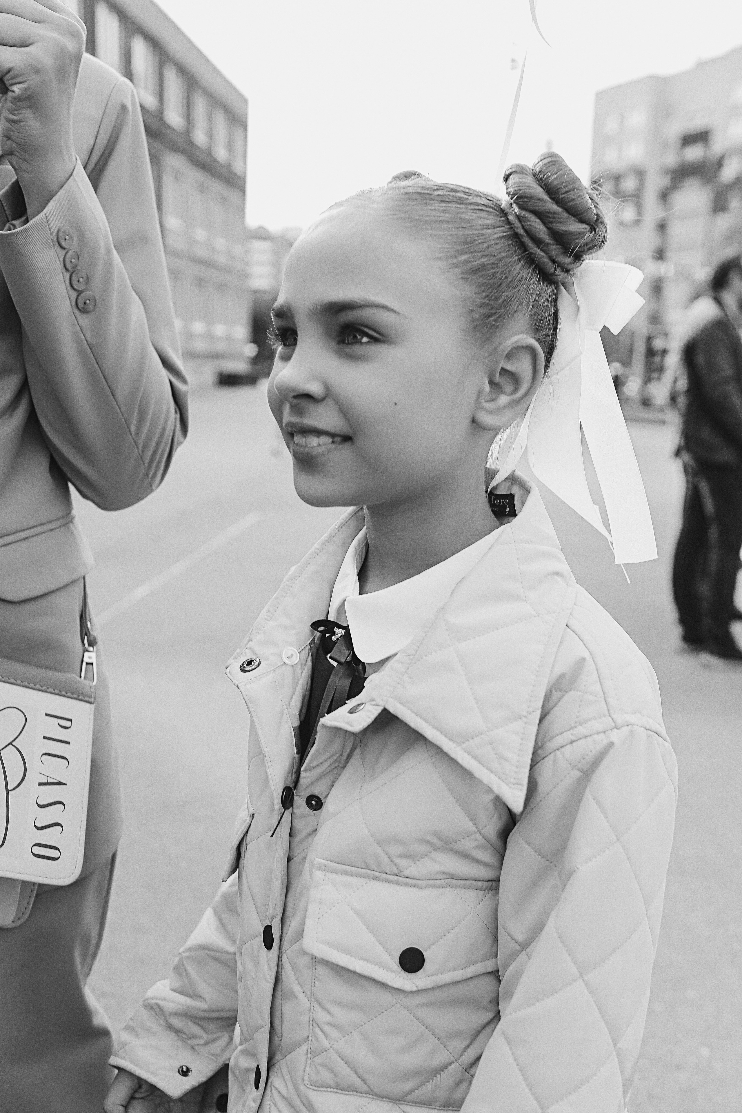 1 сентября линейка+кл час+портреты. Семейный фотограф Тюмень, фотограф на роды Салмина Мария