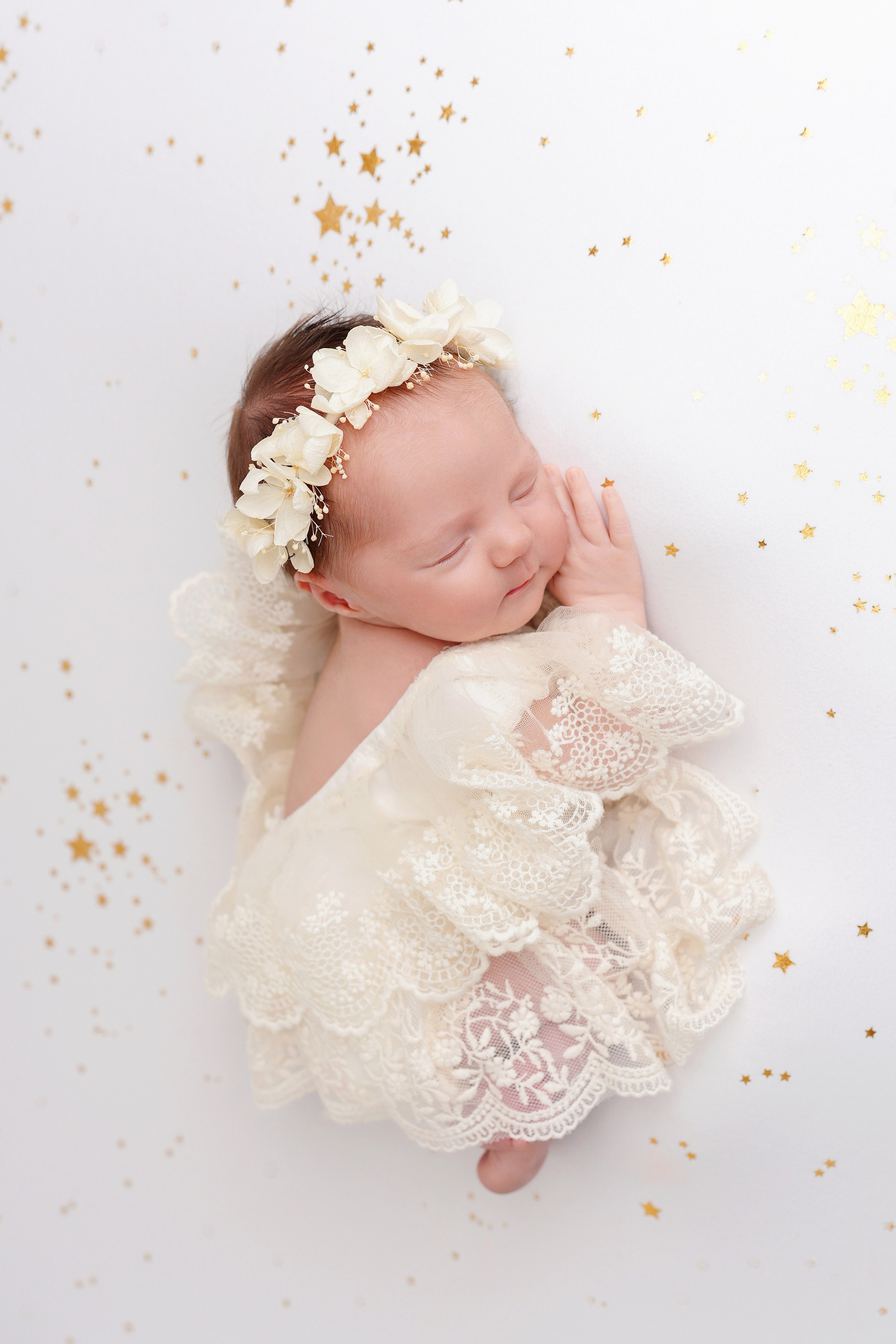 Newborn. Фотограф новорожденных и детский фотограф в Екатеринбурге Ксени