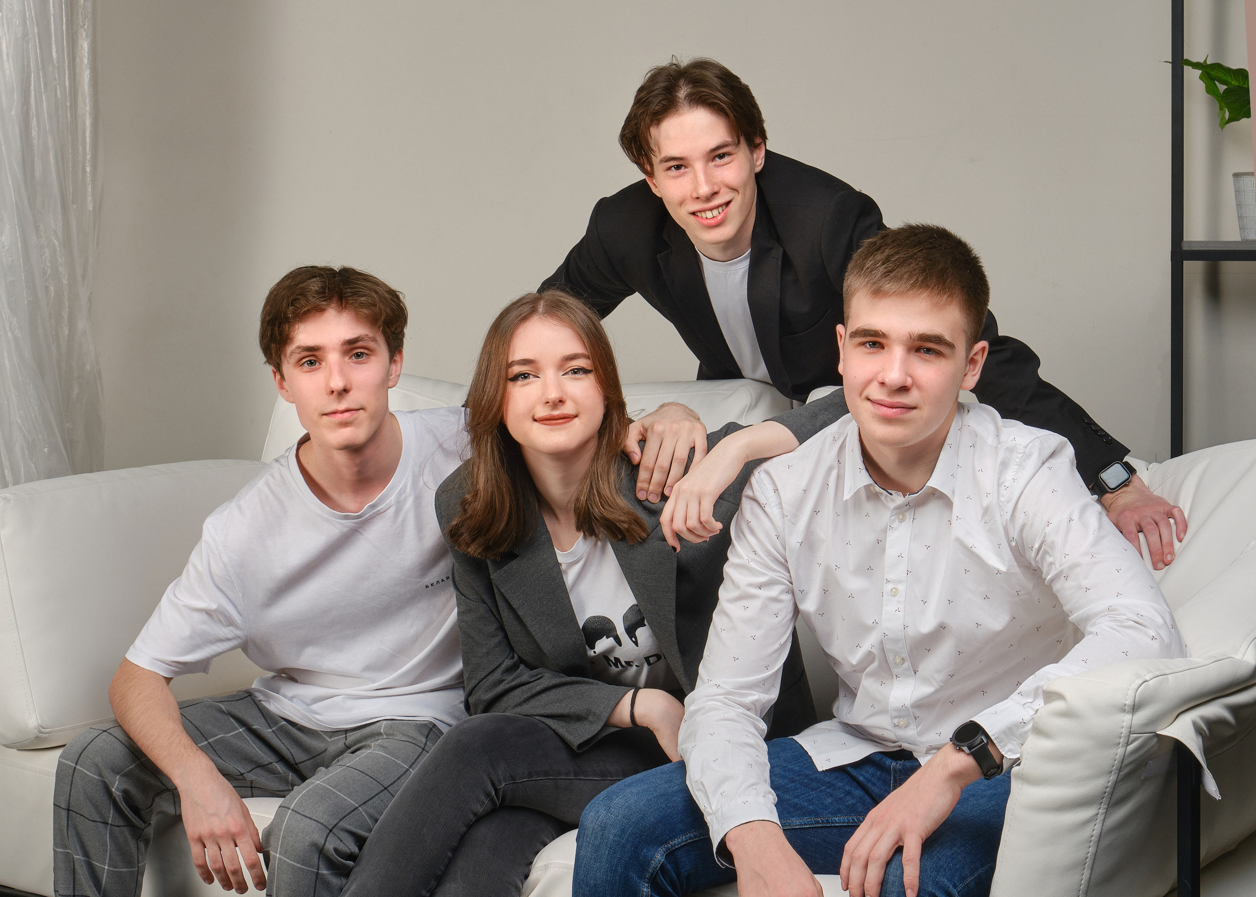 Фотосессия для Выпускного Альбома | Студийная Съемка 9 11 Классы