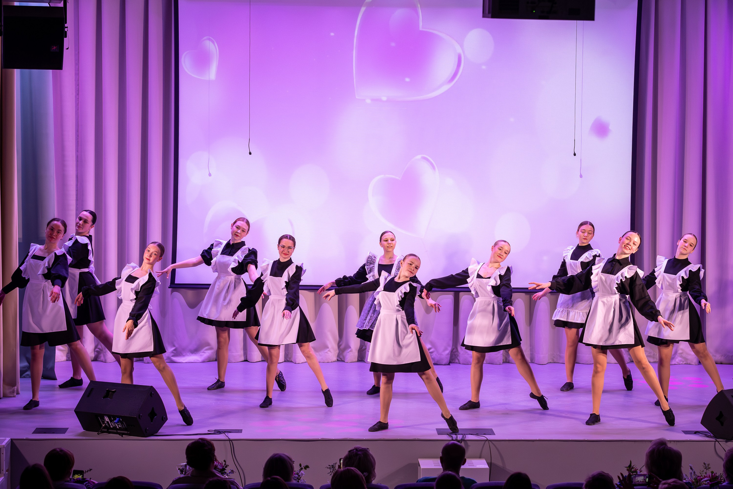 Фото и видео на выпускной в школе и детском саду. Свадебный, семейный видеограф и фотограф в Екатеринбурге Николай Рыков