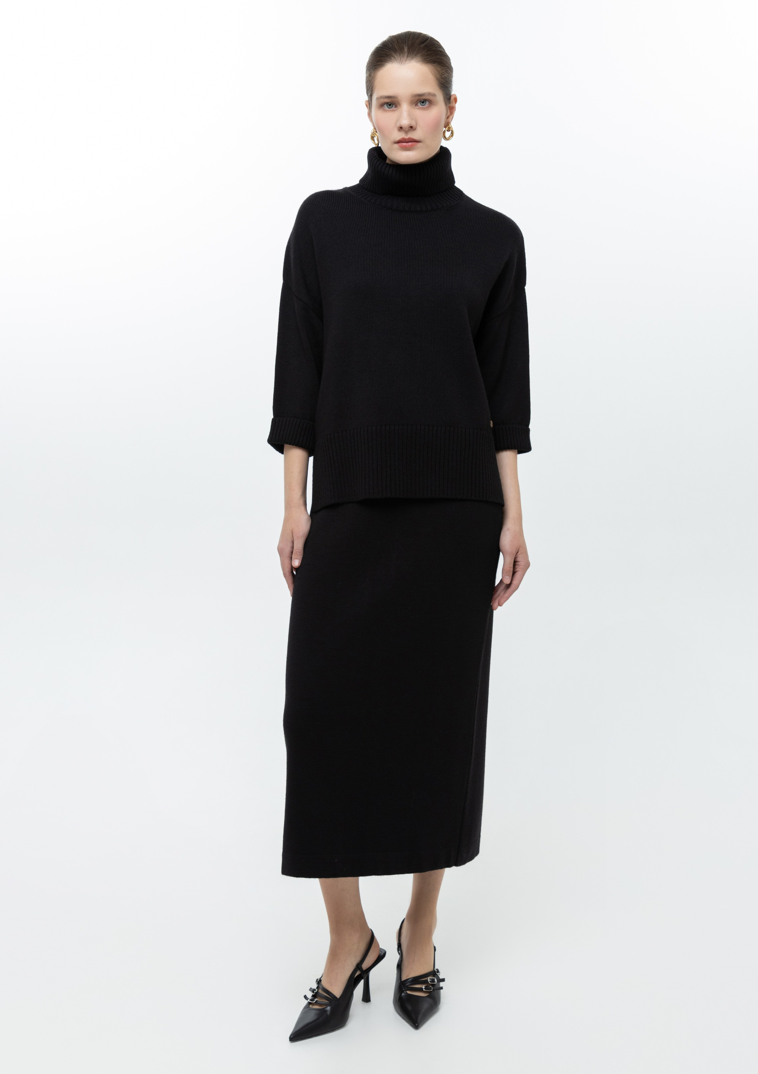 Каталог. Верхняя одежда + трикотаж бренда. 4ч,. Визажист для брендов, Фэшн продюсер Олеся Глушкова