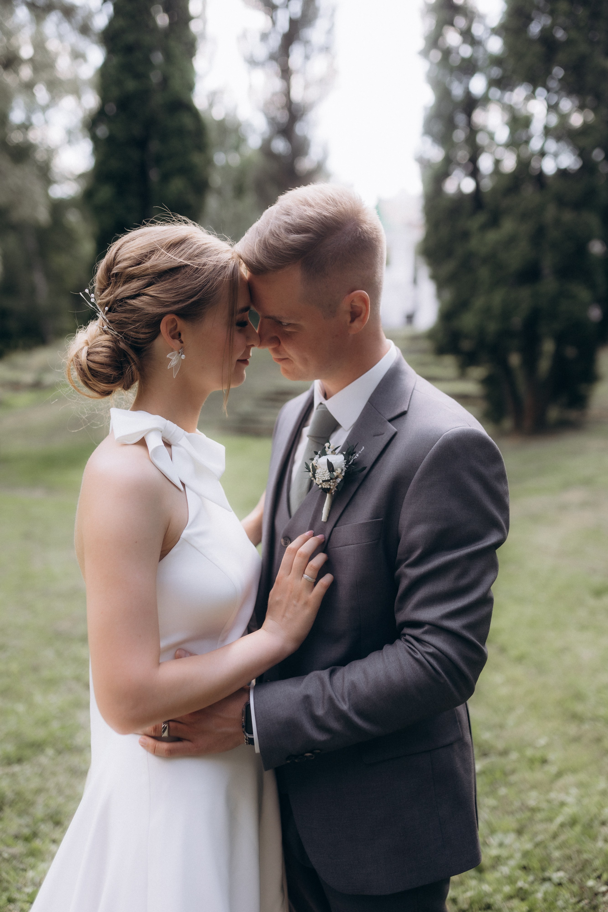 Свадебная фотосессия в Главном Ботаническом саду и в оранжерее. Свадебный фотограф в Москве Мария Крош