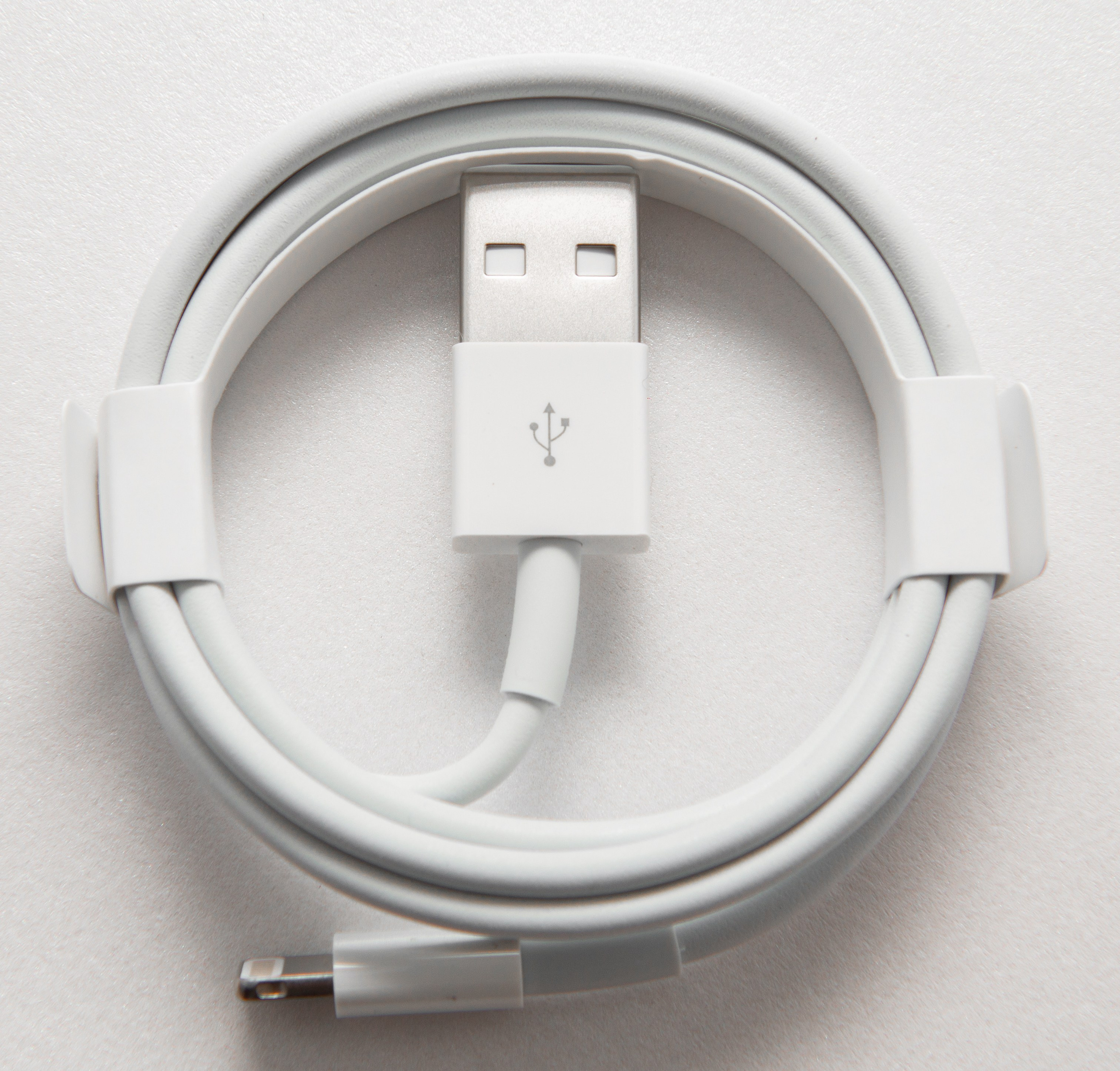 Фотосъёмка для маркетплейсов. Предметный и репортажный фотограф Алексей Кротов