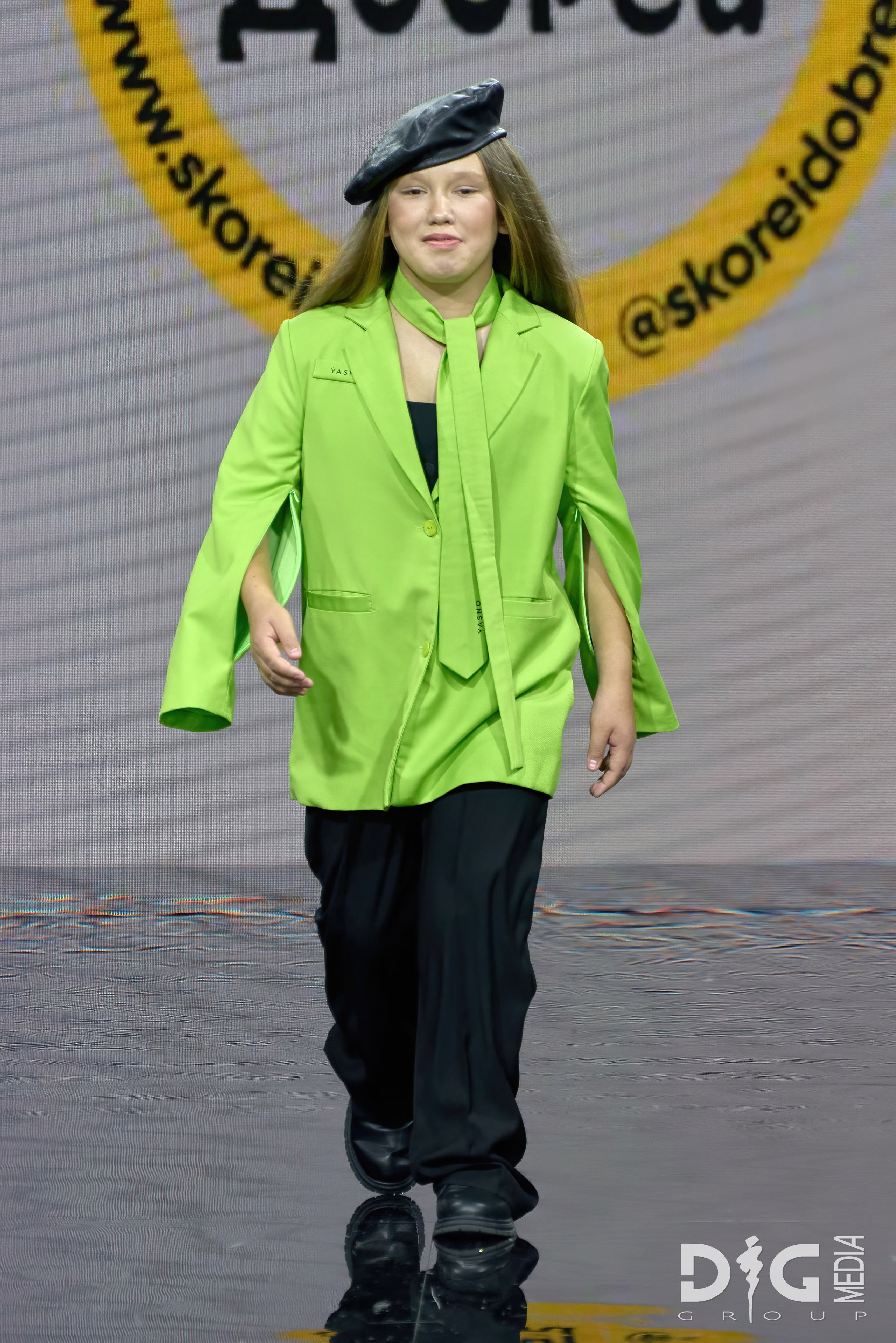 Yasno | skoreidobrei | SOCHI FASHION WEEK | 2025. DG MEDIA GROUP | Контент для модных показов и концертов