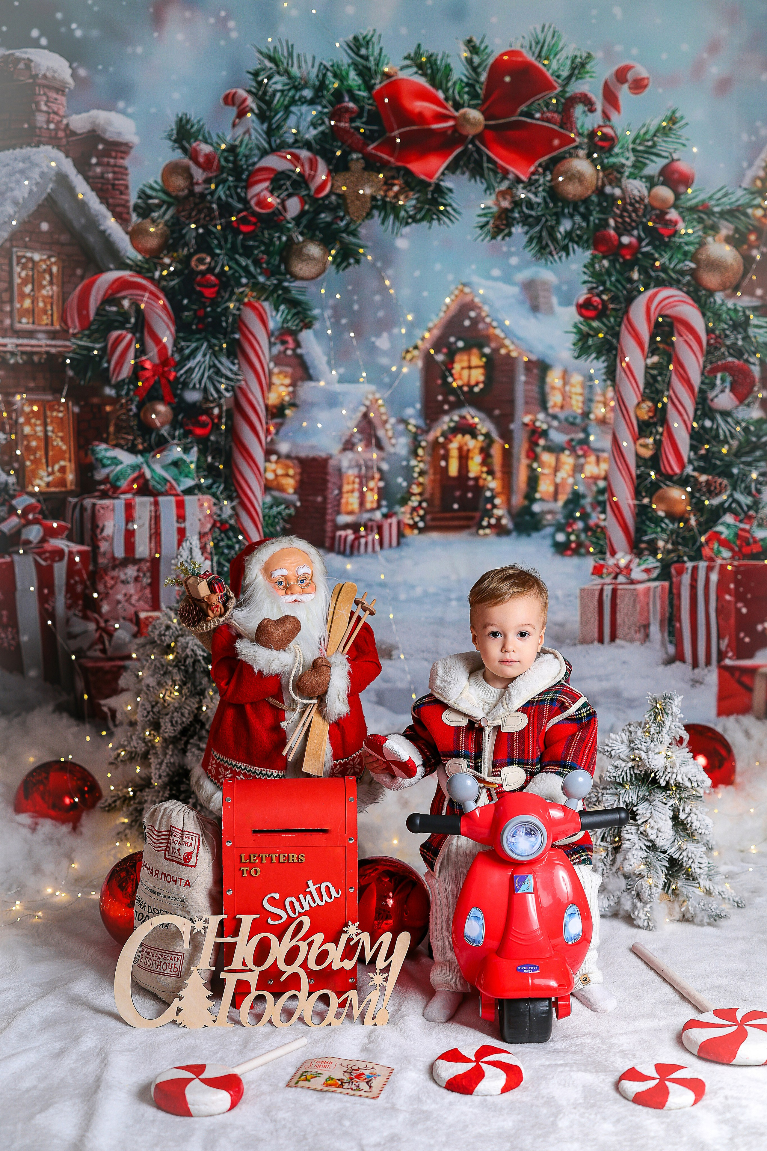 Антураж НОВЫЙ ГОД 2025