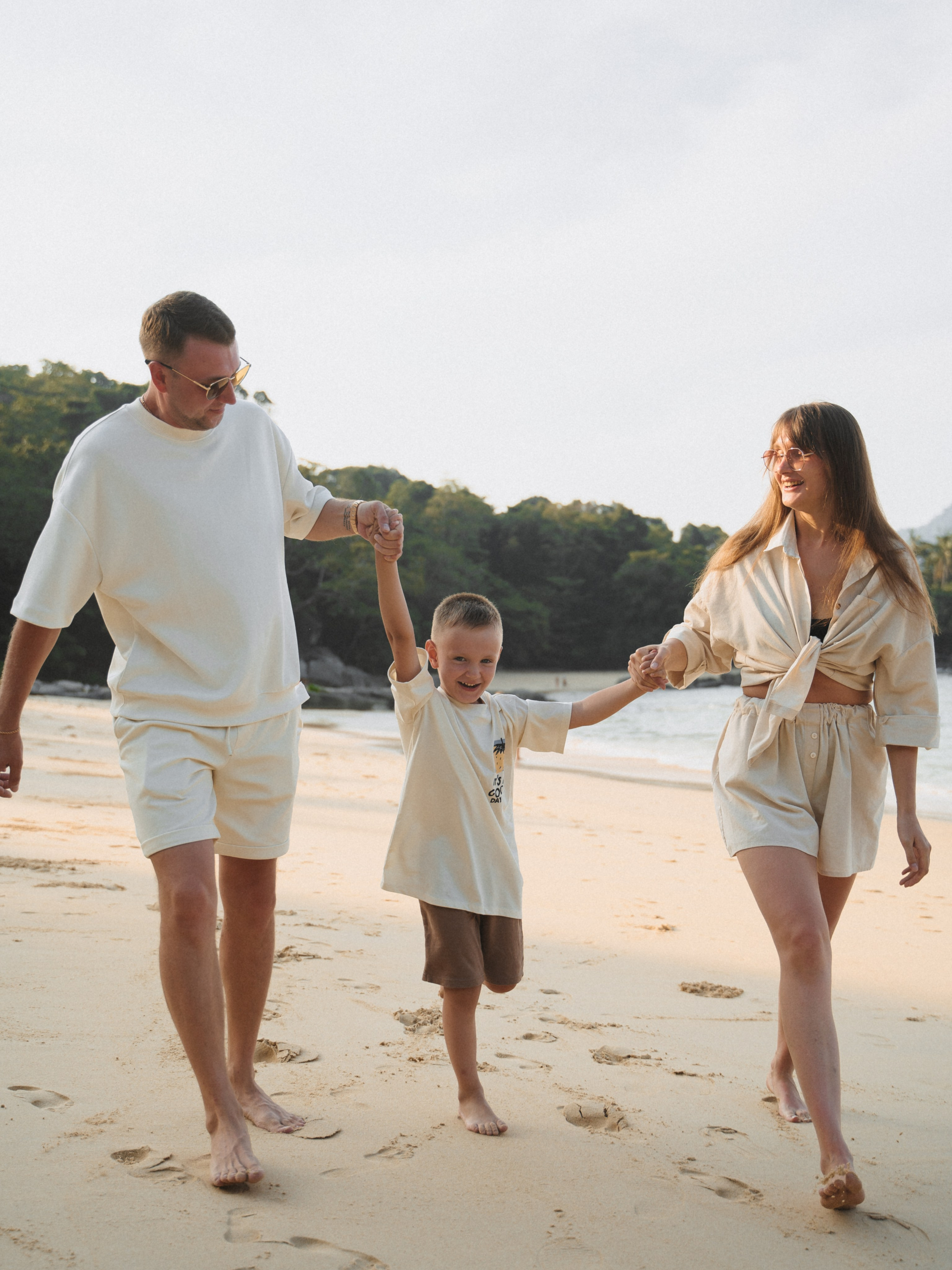 Семейные фотосессии на Пхукете. Фотограф на Пхукете Виктория