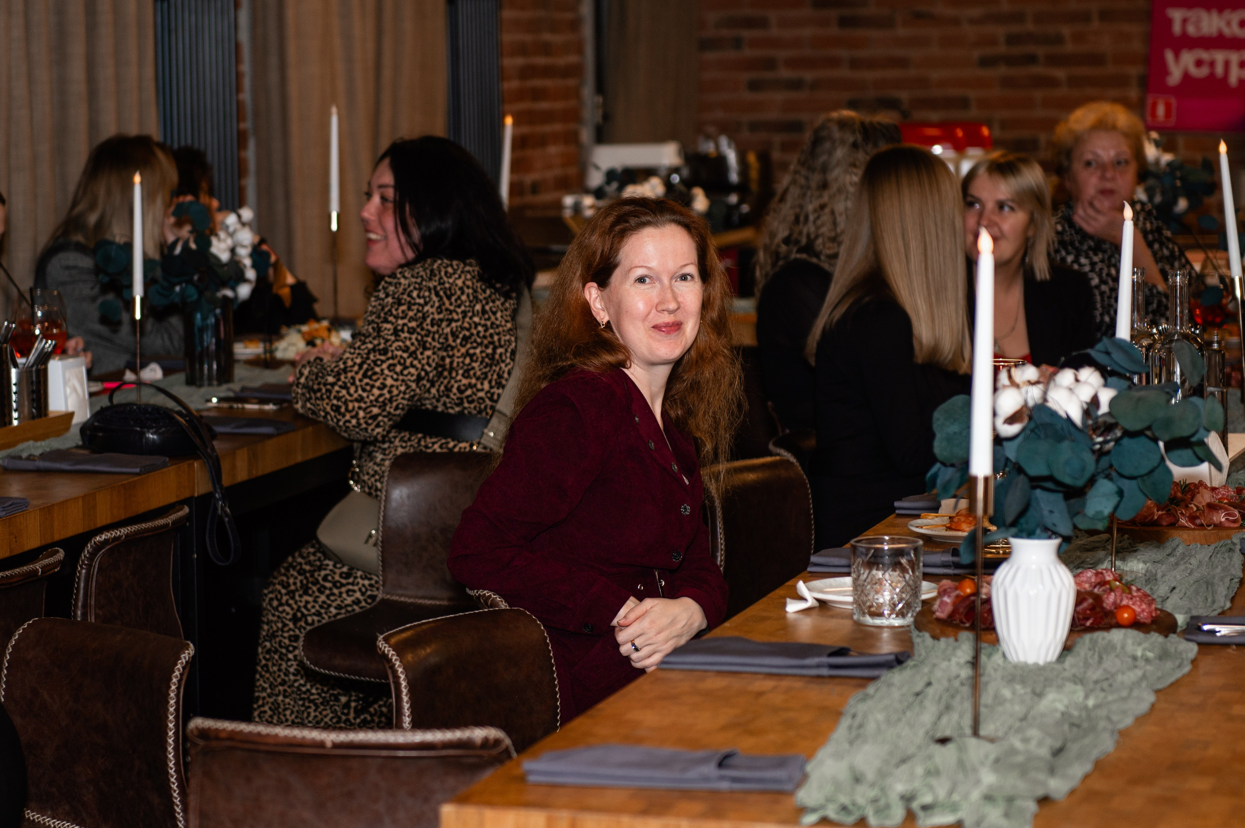 Корпорат Yapay. Профессиональный фотограф в Москве Александра Харламова