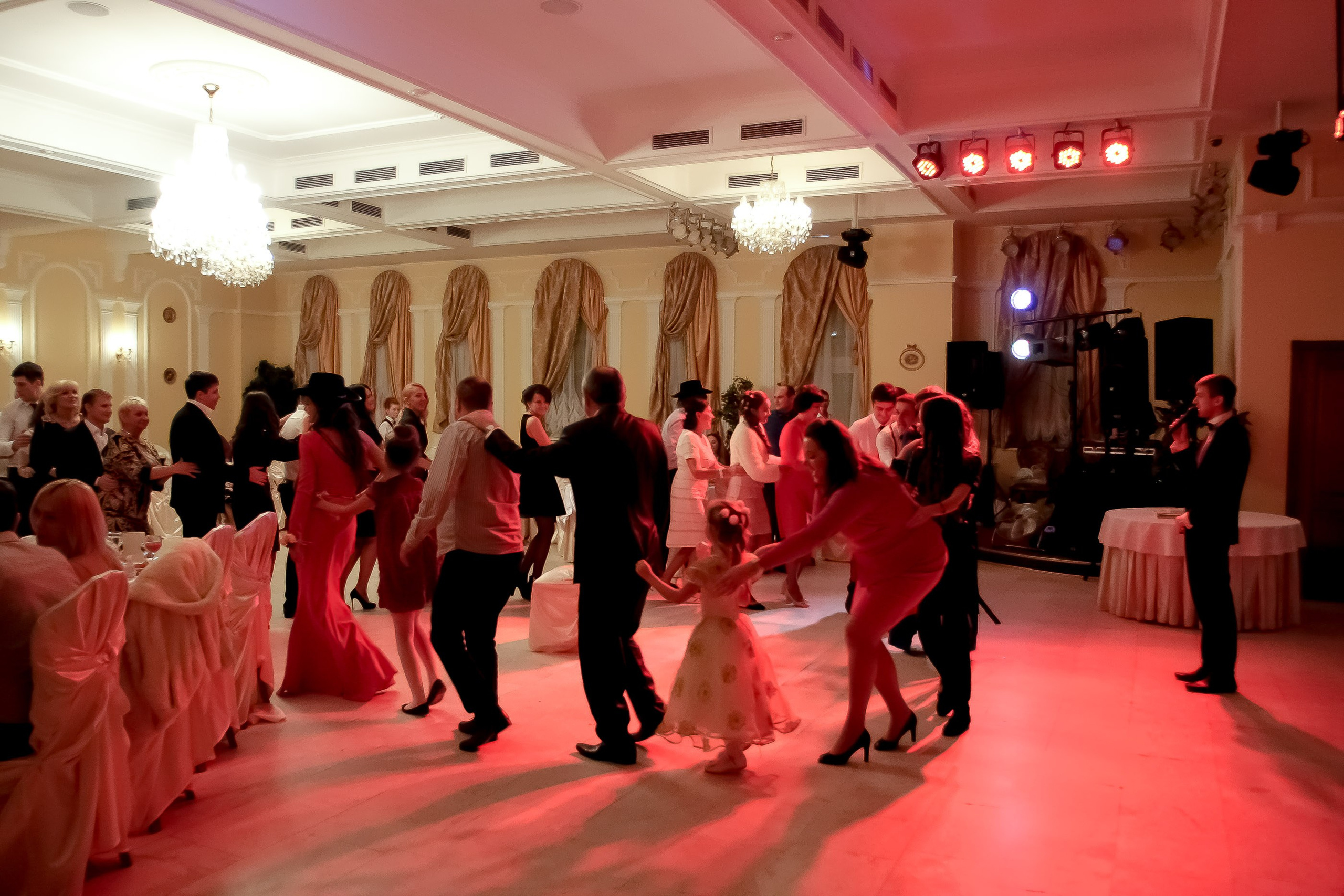 Банкет/Banquet. Максим Матвийченко и Виктория Басова профессионалы своего дела